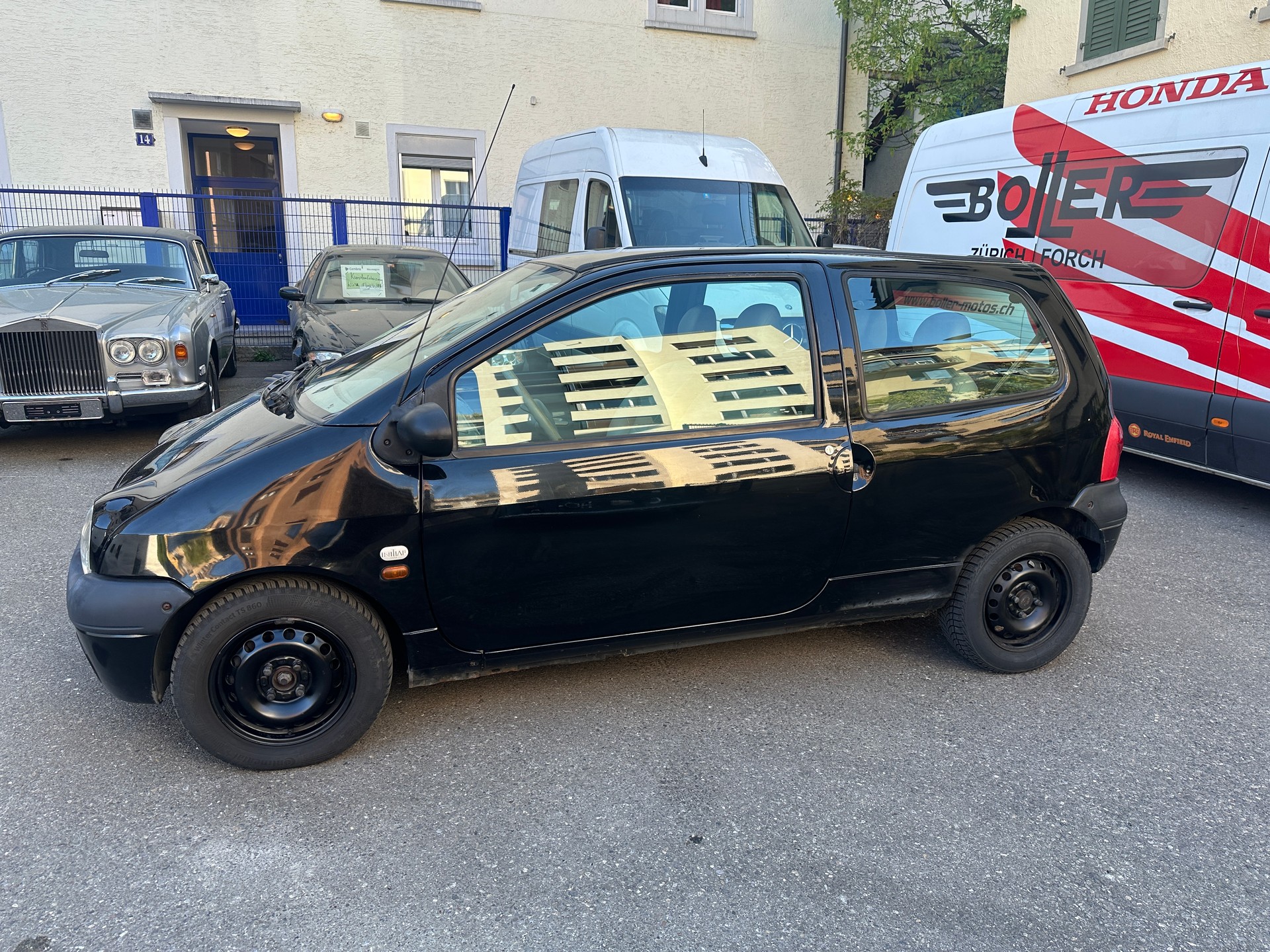 RENAULT Twingo 1.2 Initiale Advantage-image-2