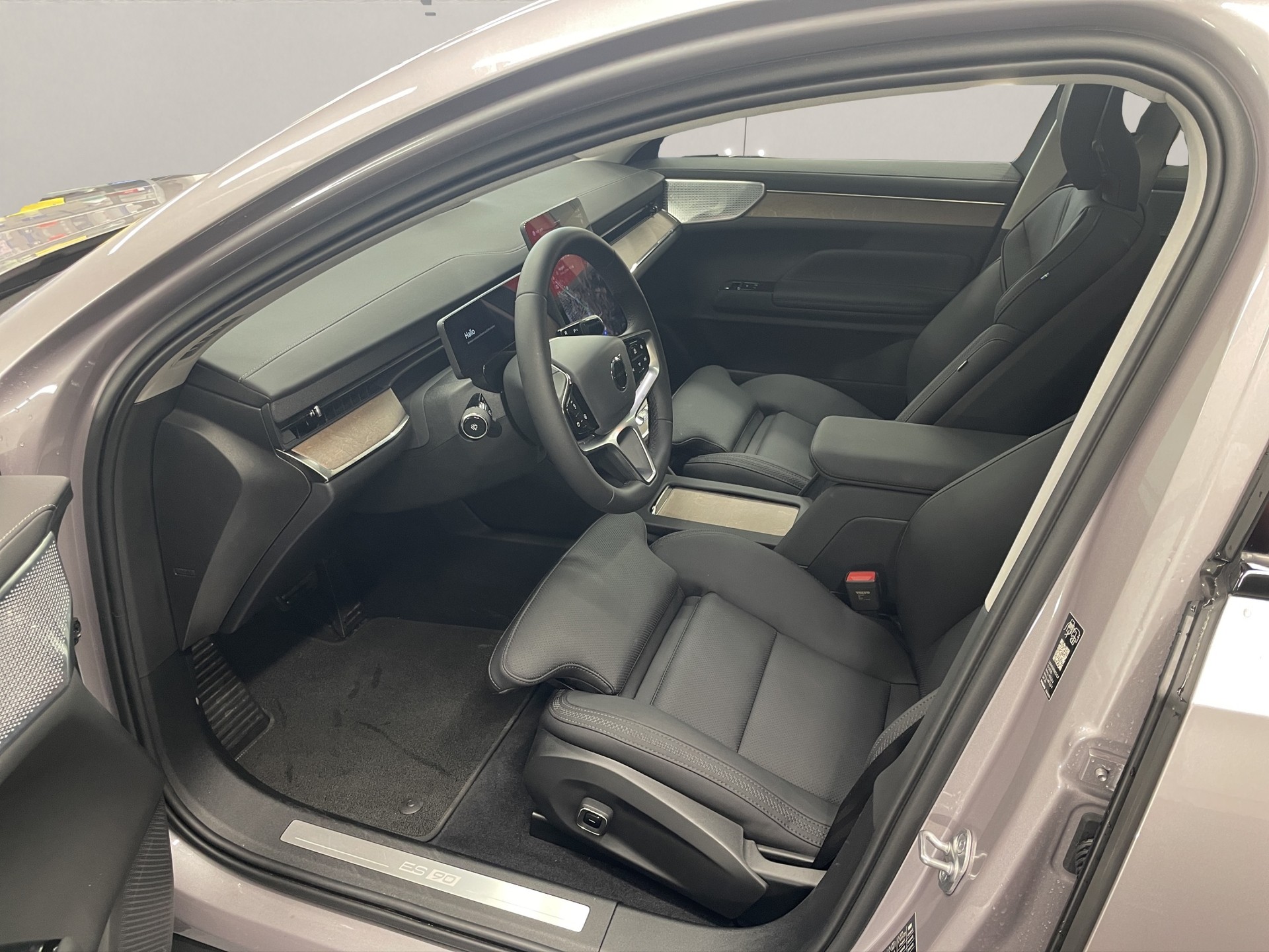 VOLVO ES90 Ultra-image-7