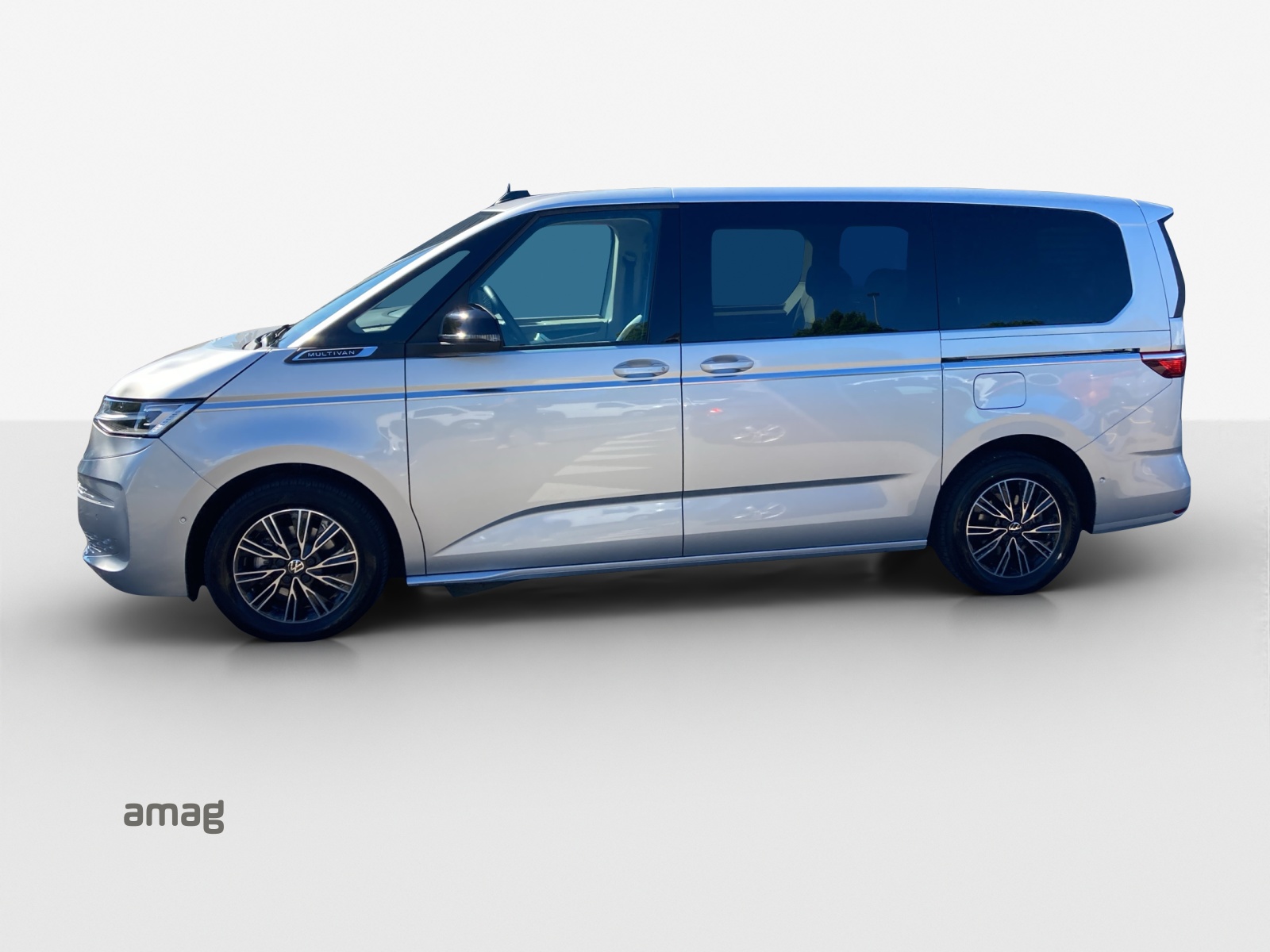 VW Multivan 2.0 TDI Style DSG Lang-image-1