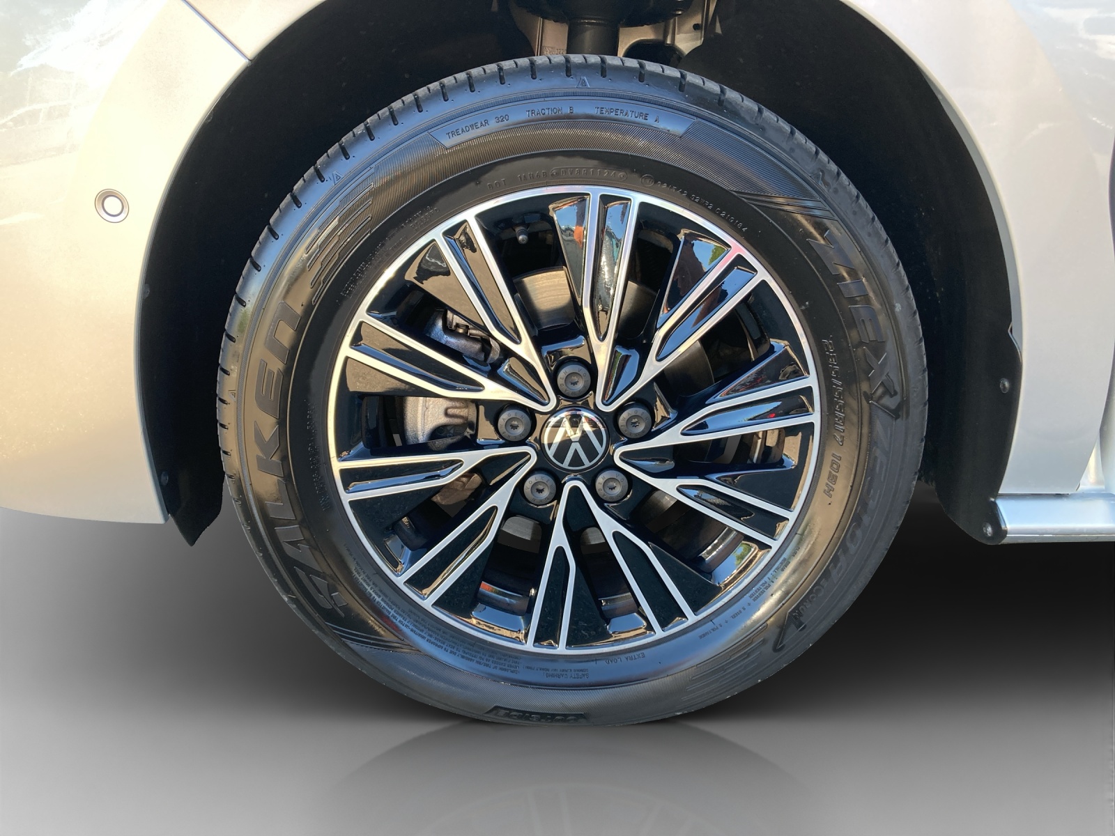 VW Multivan 2.0 TDI Style DSG Lang-image-14