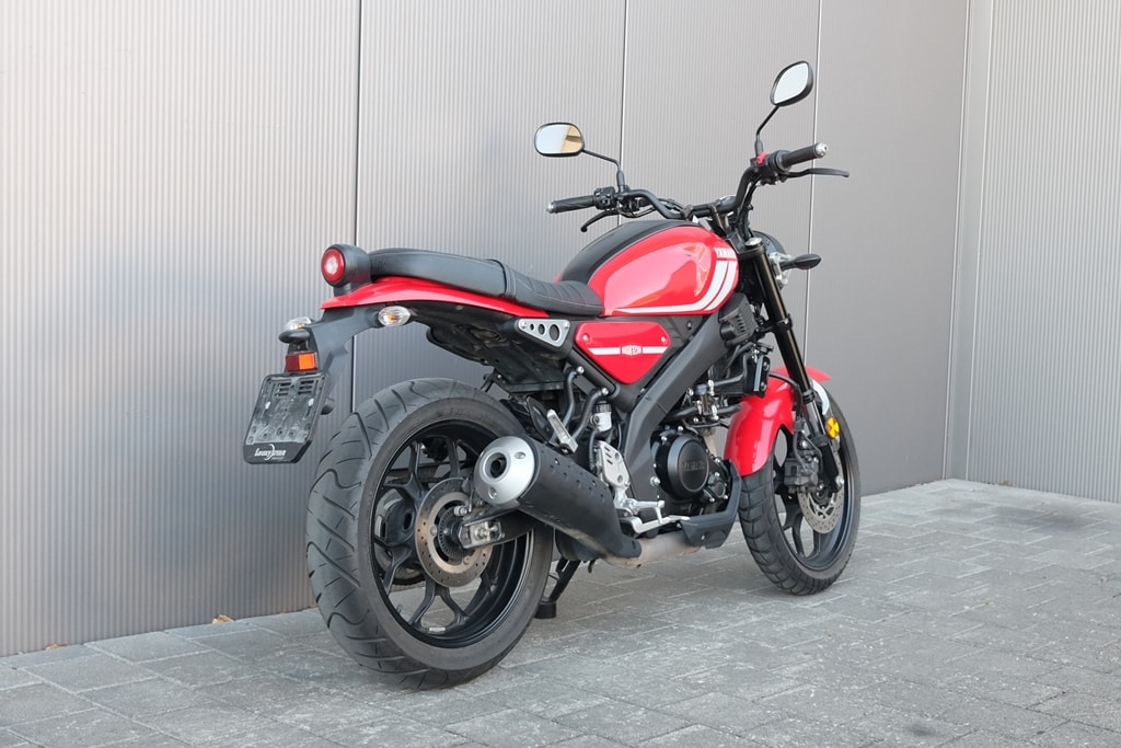 YAMAHA XSR 125 ABS-showroom-element-1