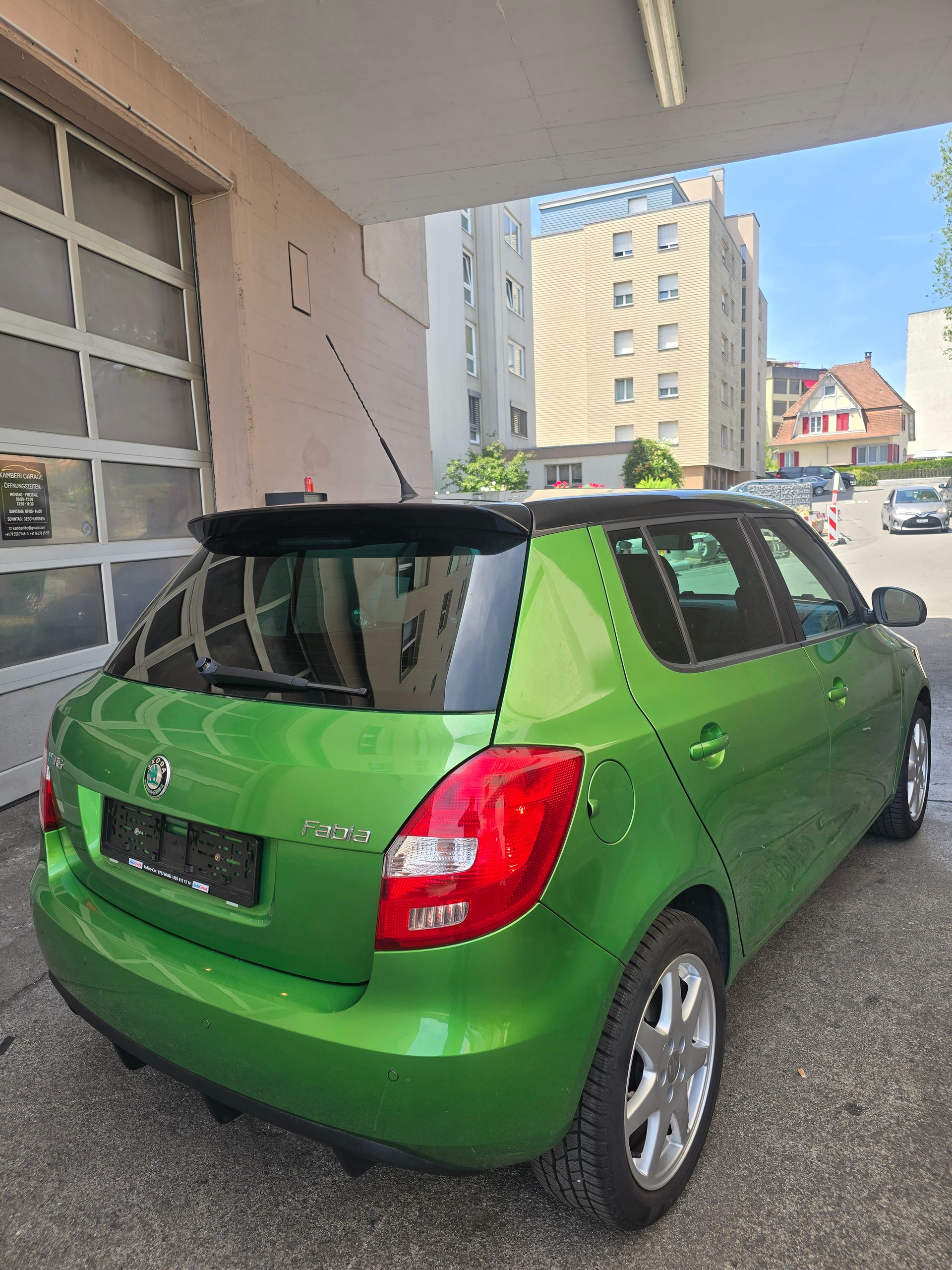 SKODA Fabia 1.4 TSI RS DSG-image-4