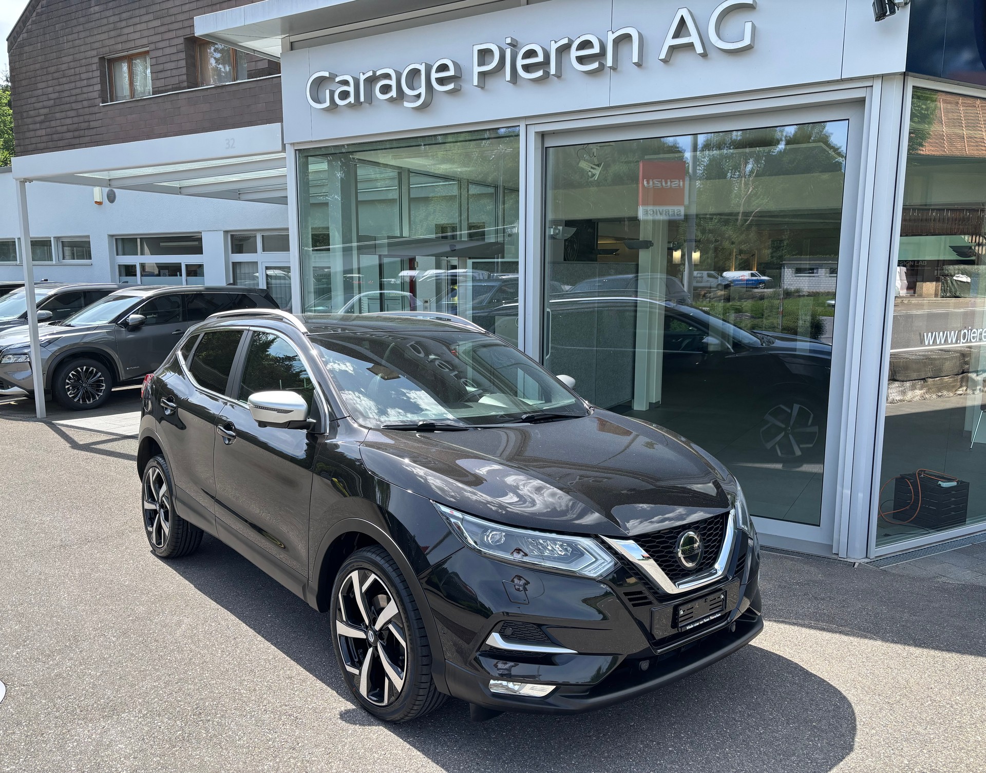 NISSAN Qashqai 1.7 dCi tekna+ 4x4