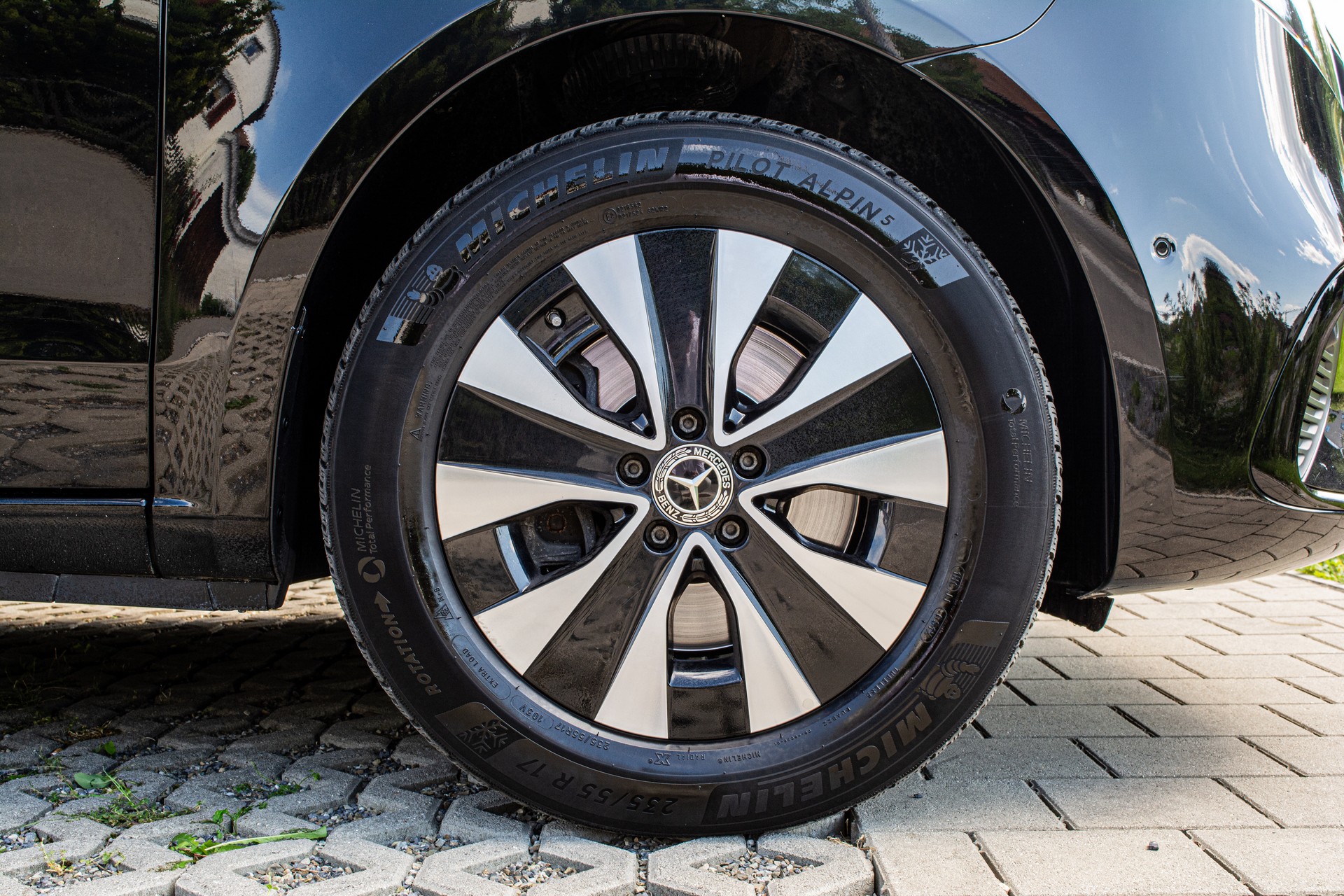 MERCEDES-BENZ V 300 d extralang Avantgarde 4Matic 9G-Tronic-image-31