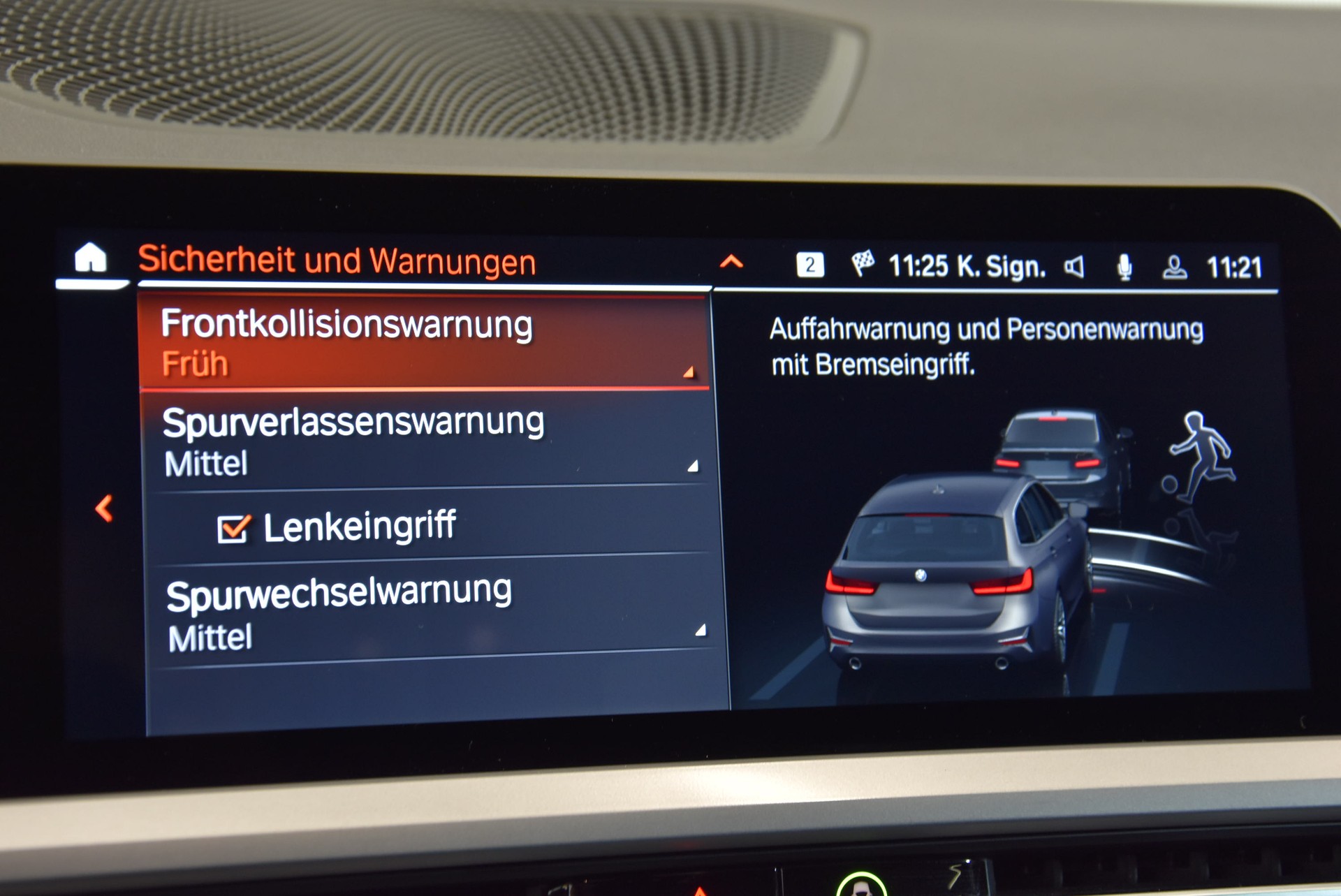BMW 320d xDrive 48V Touring Steptronic-image-9