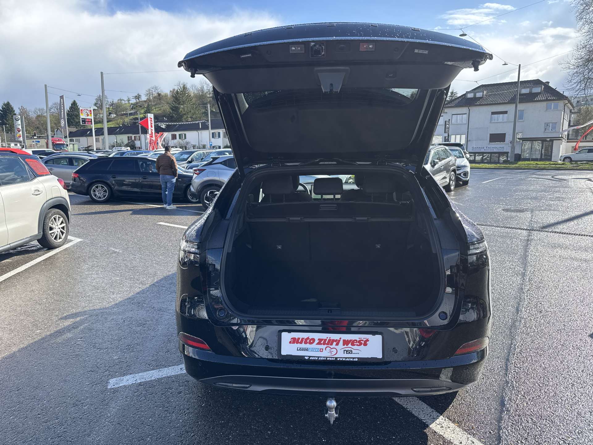 XPENG G6 87,5kWh Performance 476PS AWD Automat-image-7