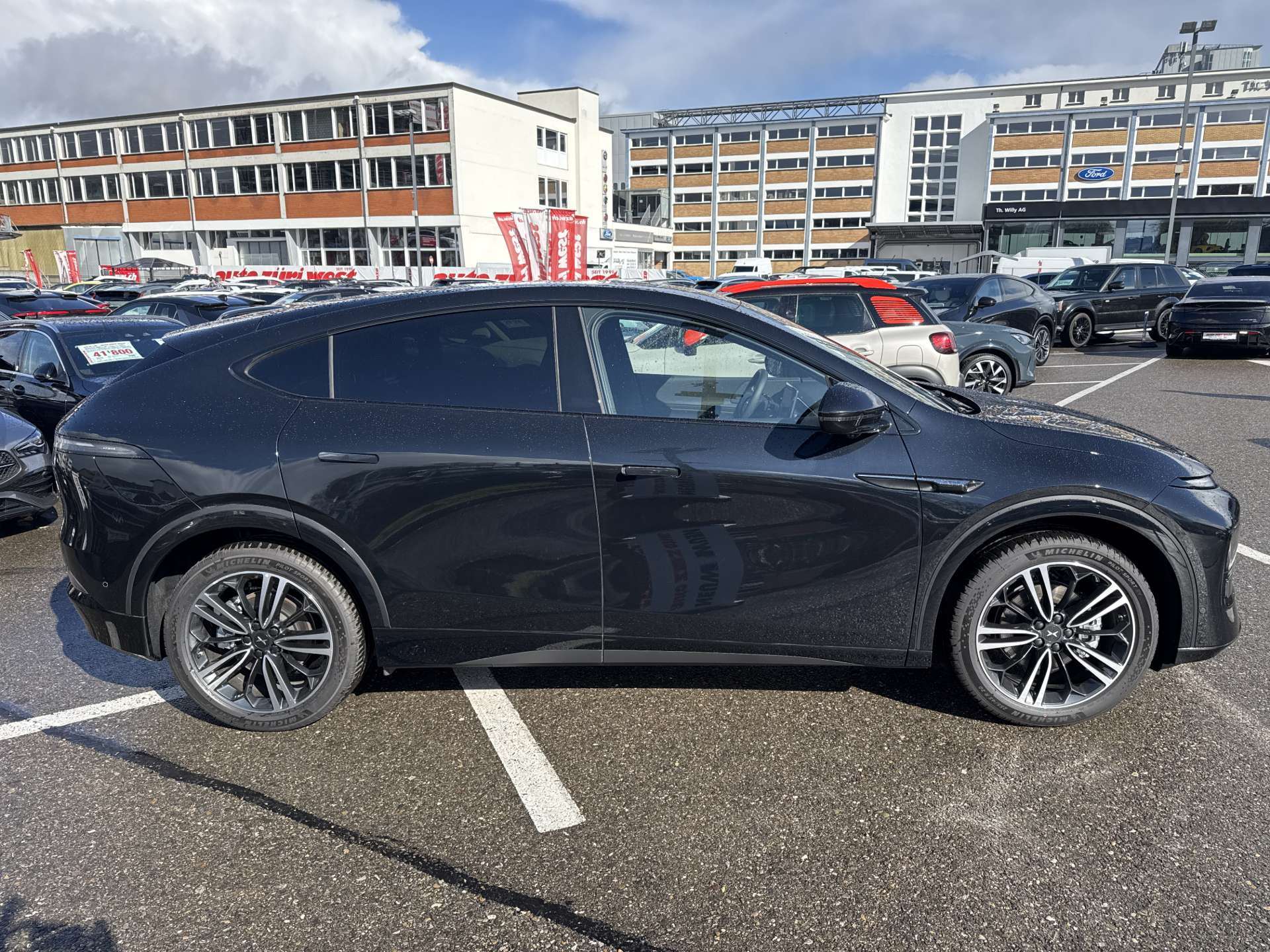 XPENG G6 87,5kWh Performance 476PS AWD Automat-image-10