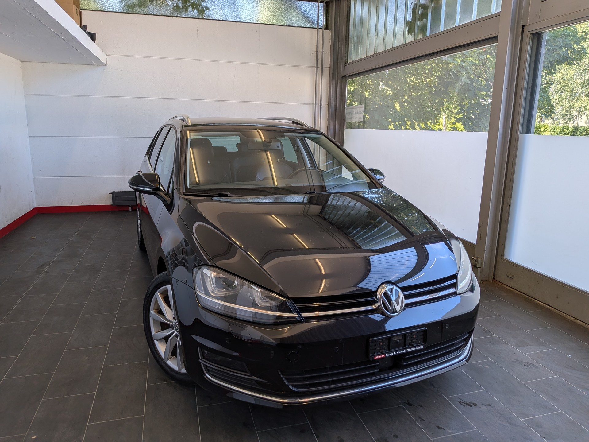 VW GOLF-image-0
