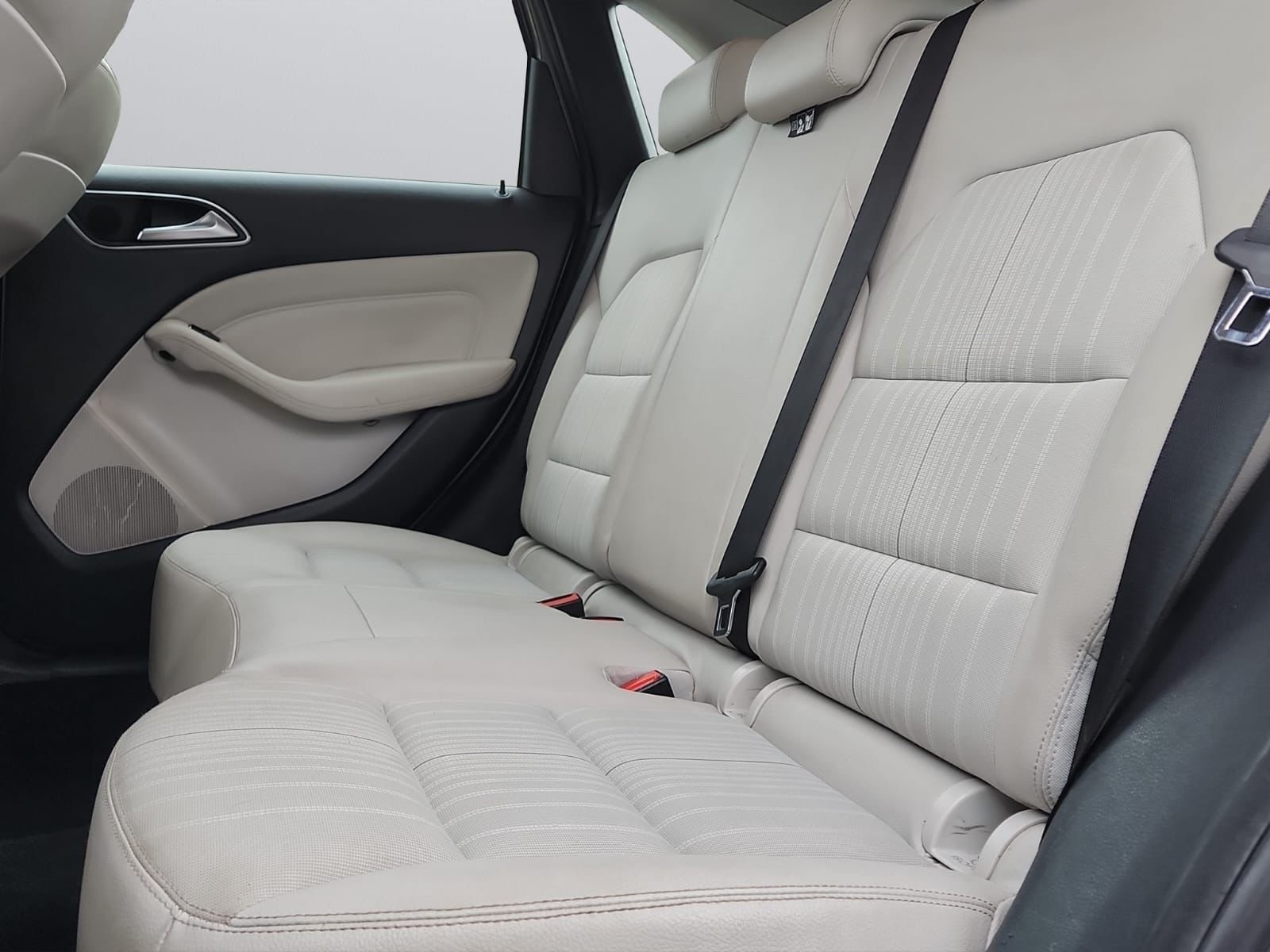 MERCEDES-BENZ B 200 CDI 7G-DCT-image-10