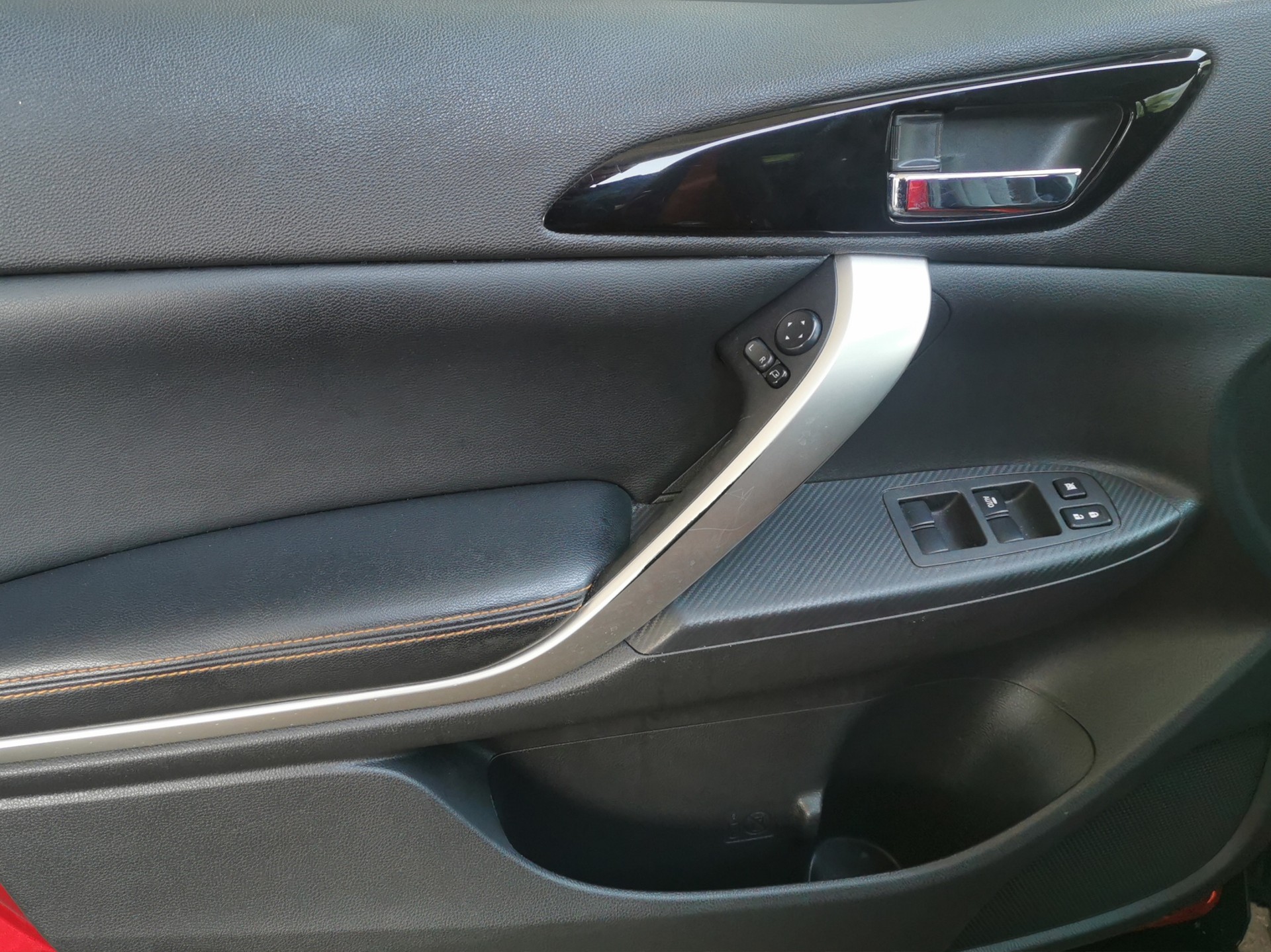 MITSUBISHI Eclipse Cross 1.5 T-Mivec Diamond 4WD CVT-image-13