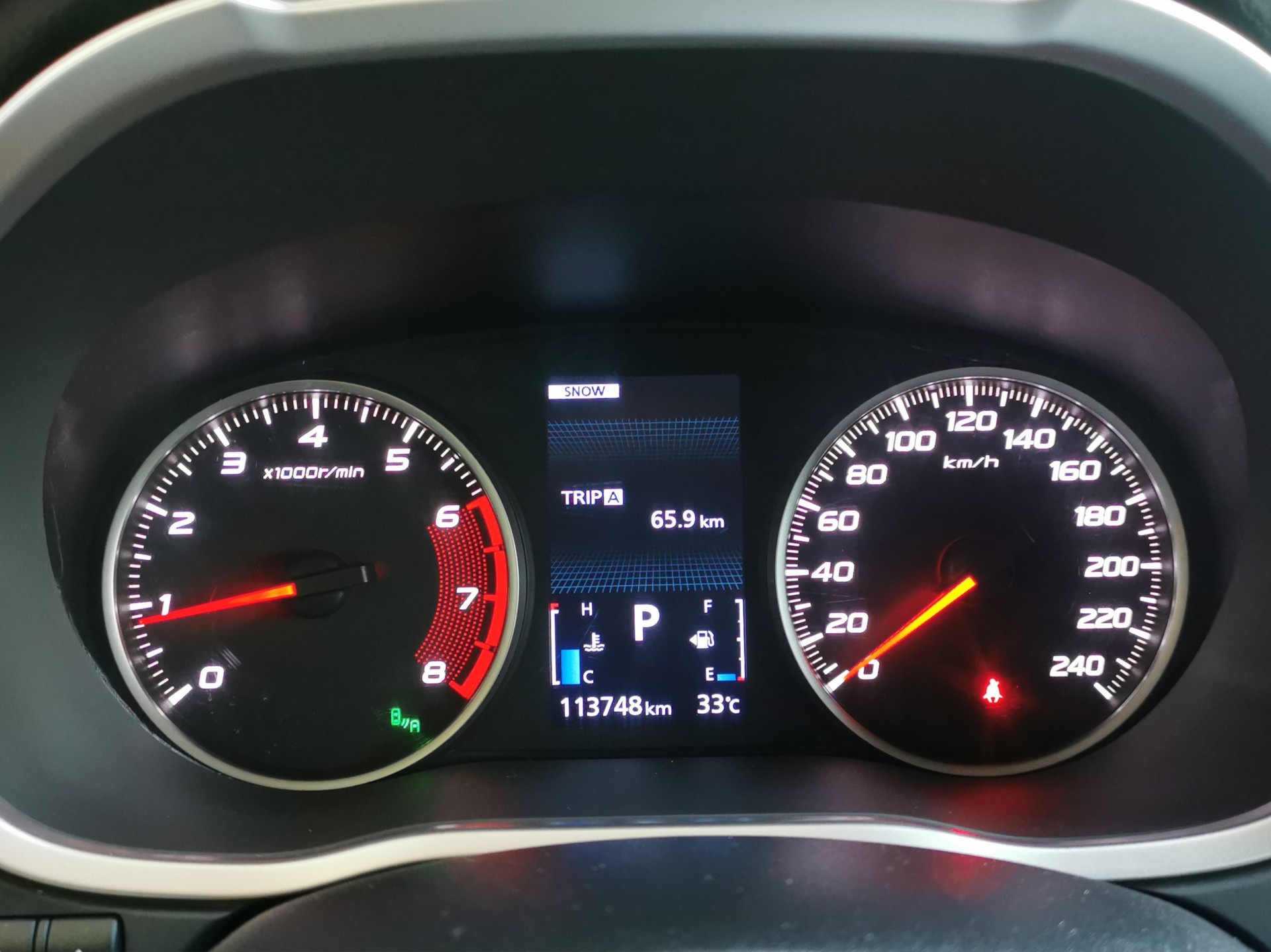 MITSUBISHI Eclipse Cross 1.5 T-Mivec Diamond 4WD CVT-image-18
