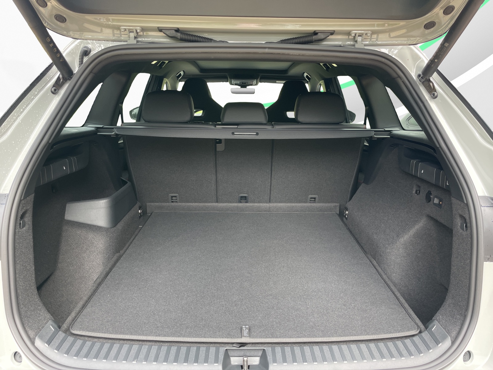 SKODA Kodiaq 2.0 TSI RS 4x4-image-14