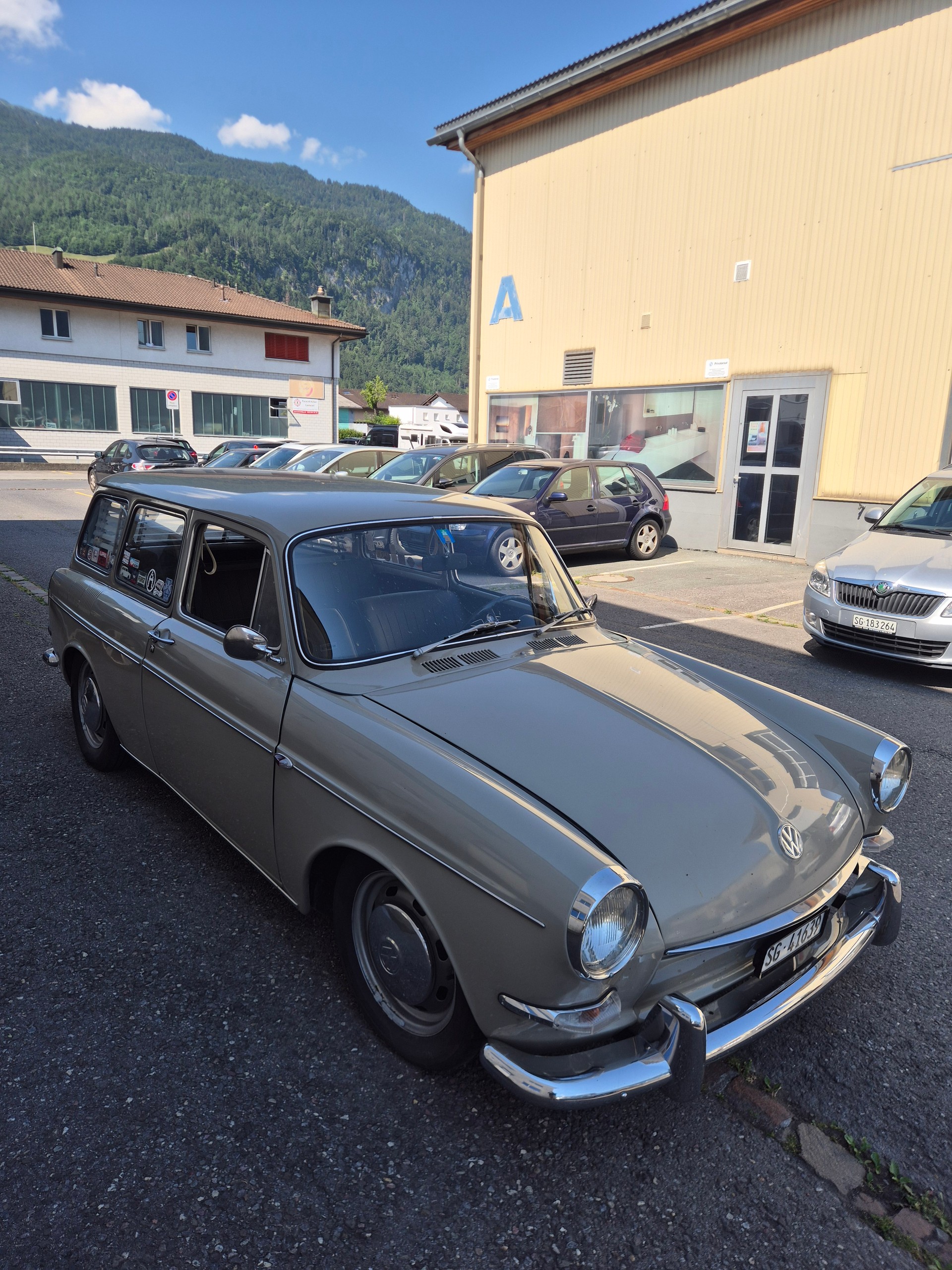 VW Typ 3 Variant L 1600-image-0