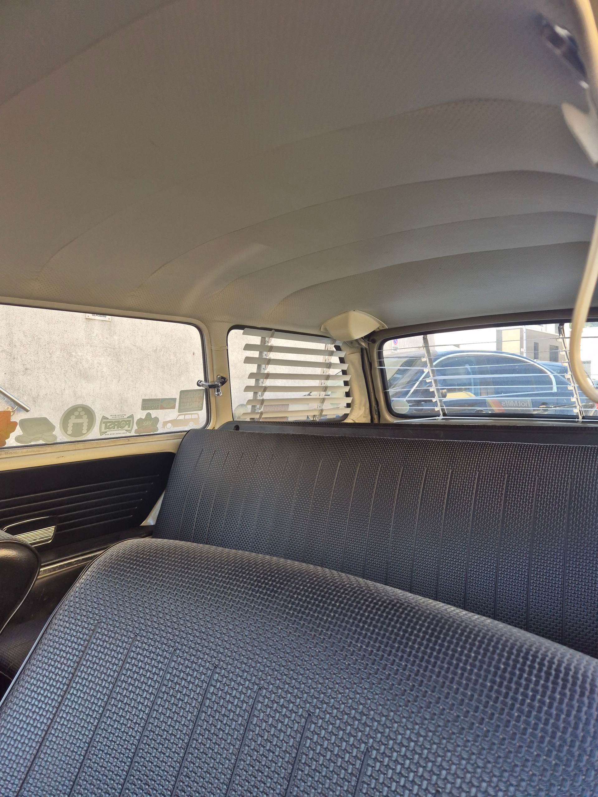 VW Typ 3 Variant L 1600-image-4