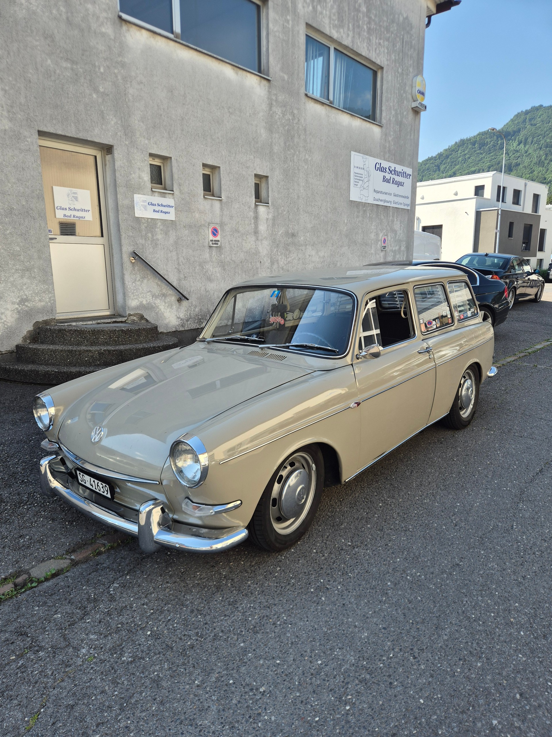 VW Typ 3 Variant L 1600-image-1
