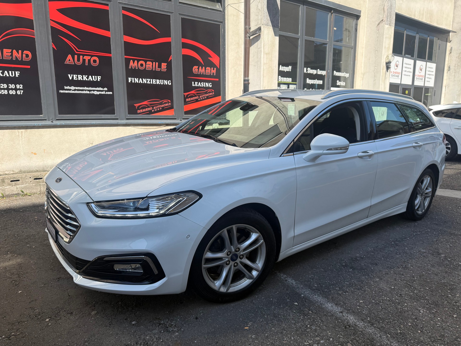 FORD Mondeo 2.0 TDCi Titanium Automatik-image-0