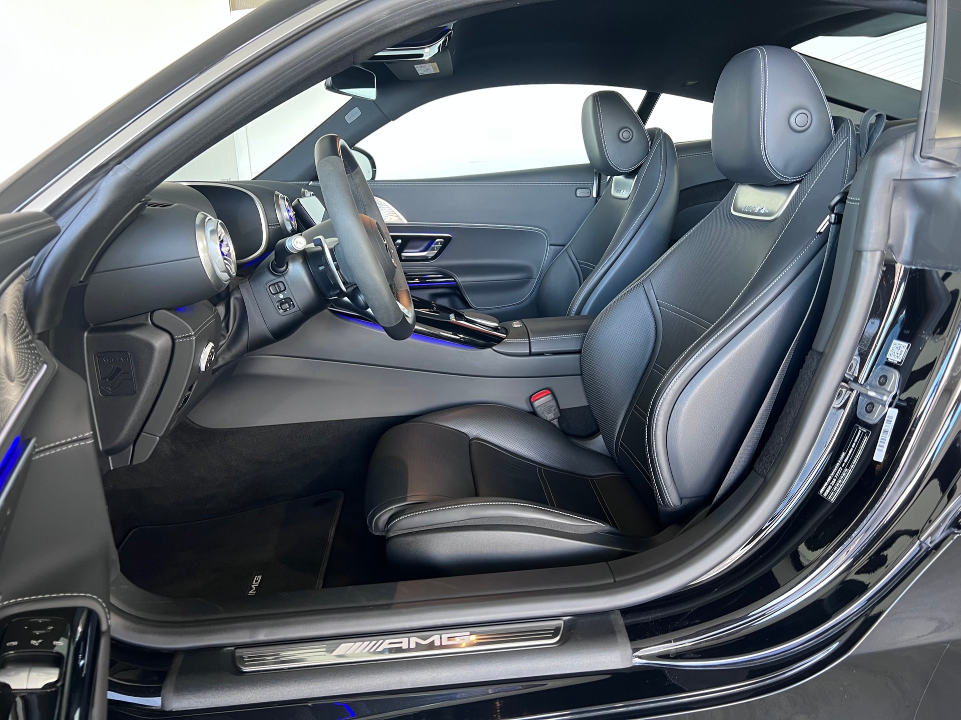 MERCEDES-BENZ AMG GT 63 4Matic+ Executive Edition-image-10