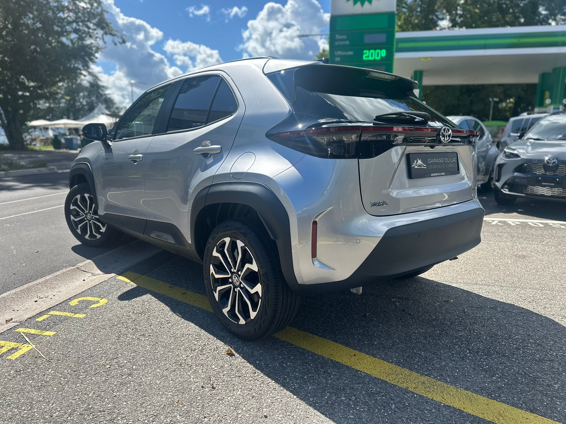 TOYOTA Yaris Cross 1.5 Trend e-CVT-image-2