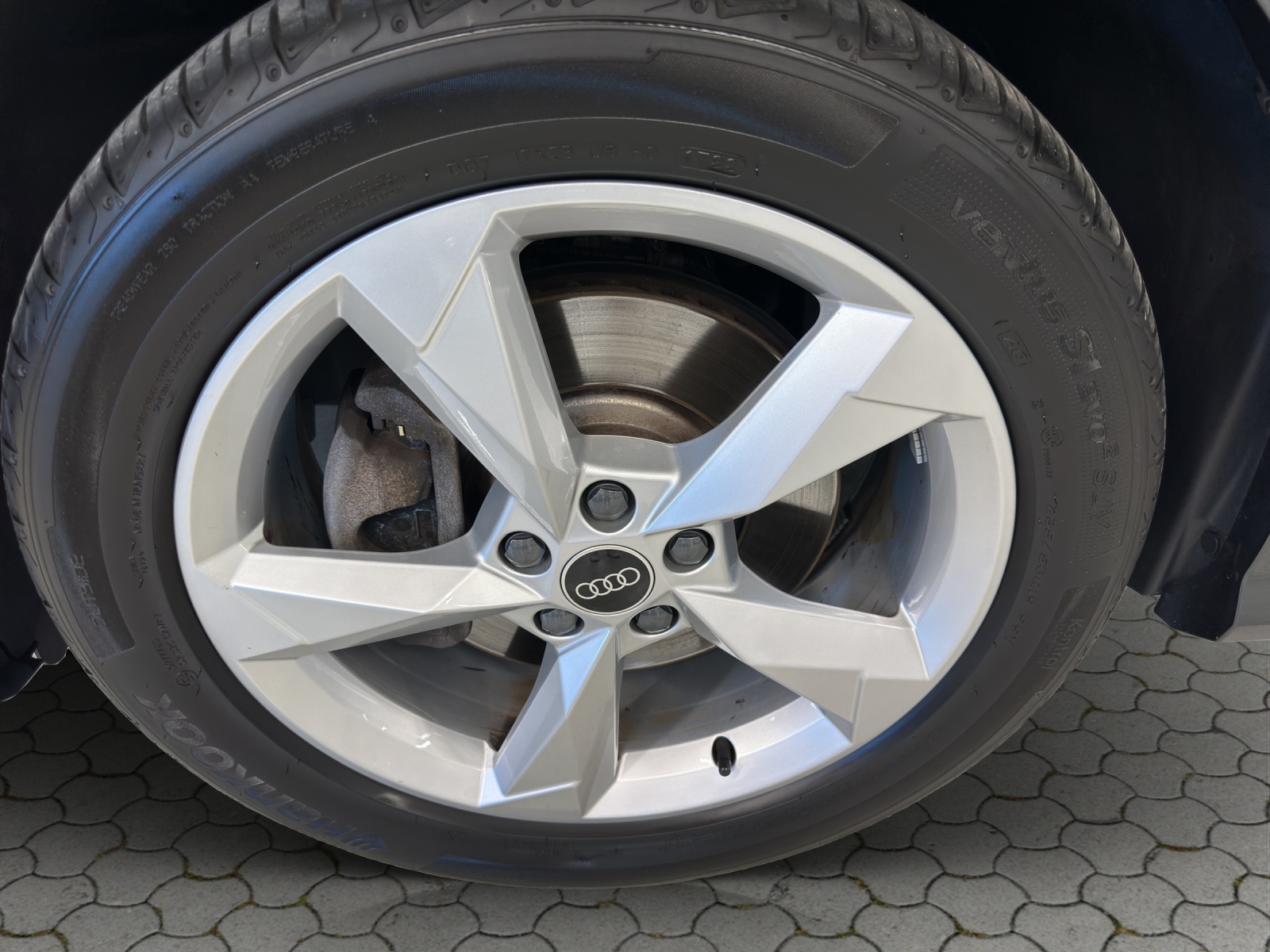 AUDI Q3 Sportback 45 TFSI quattro S-tronic-image-8