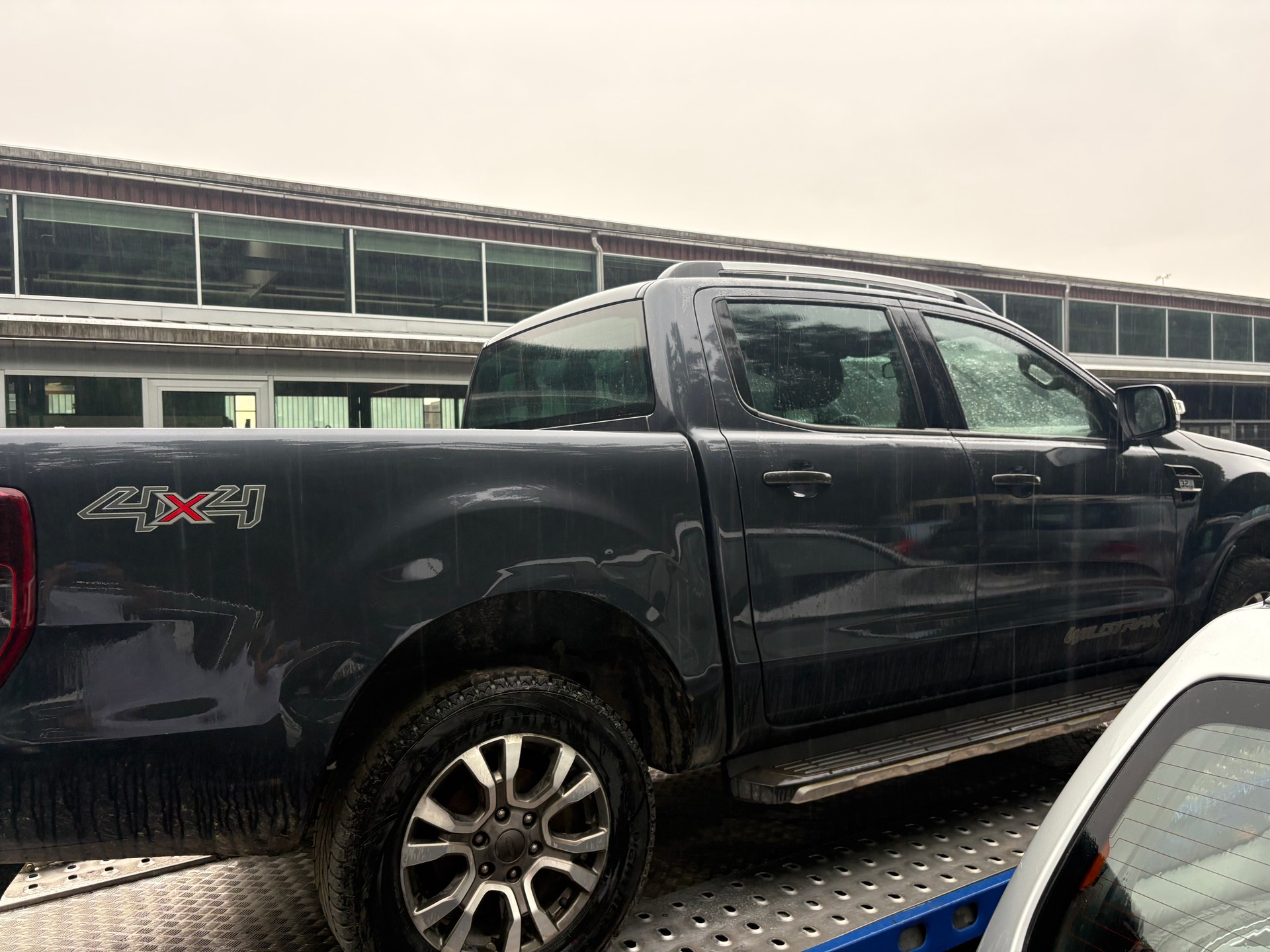 FORD Ranger Wildtrak 3.2 TDCi 4x4 A-image-11