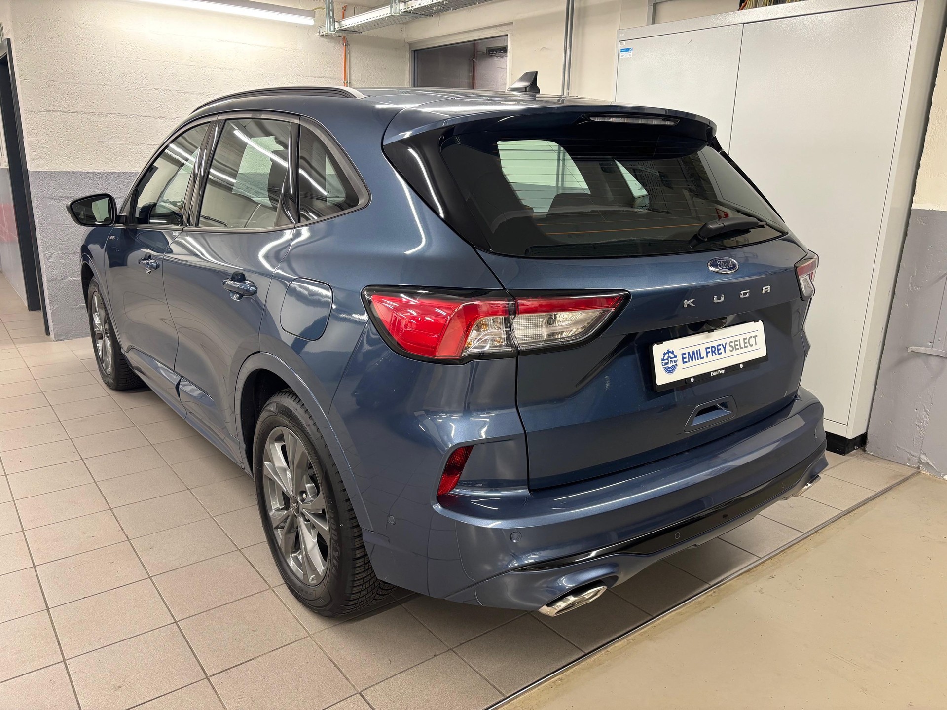FORD Kuga 2.0 EcoBlue ST-Line-image-3