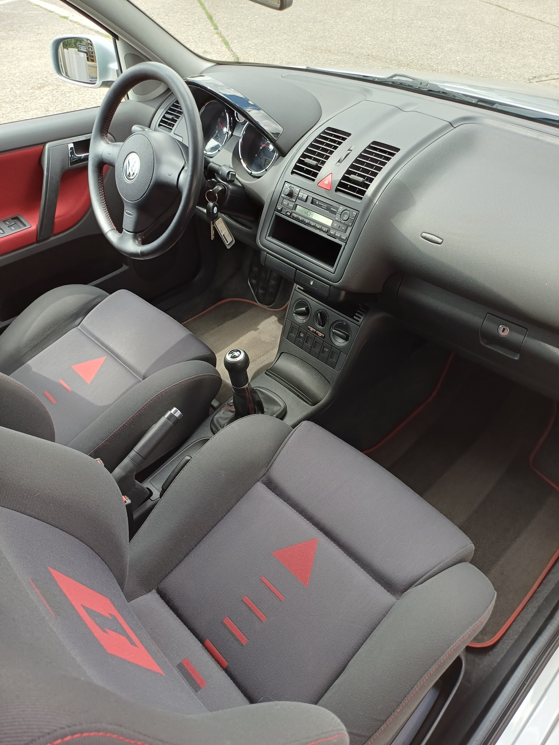 VW Polo 125 GTI-image-8