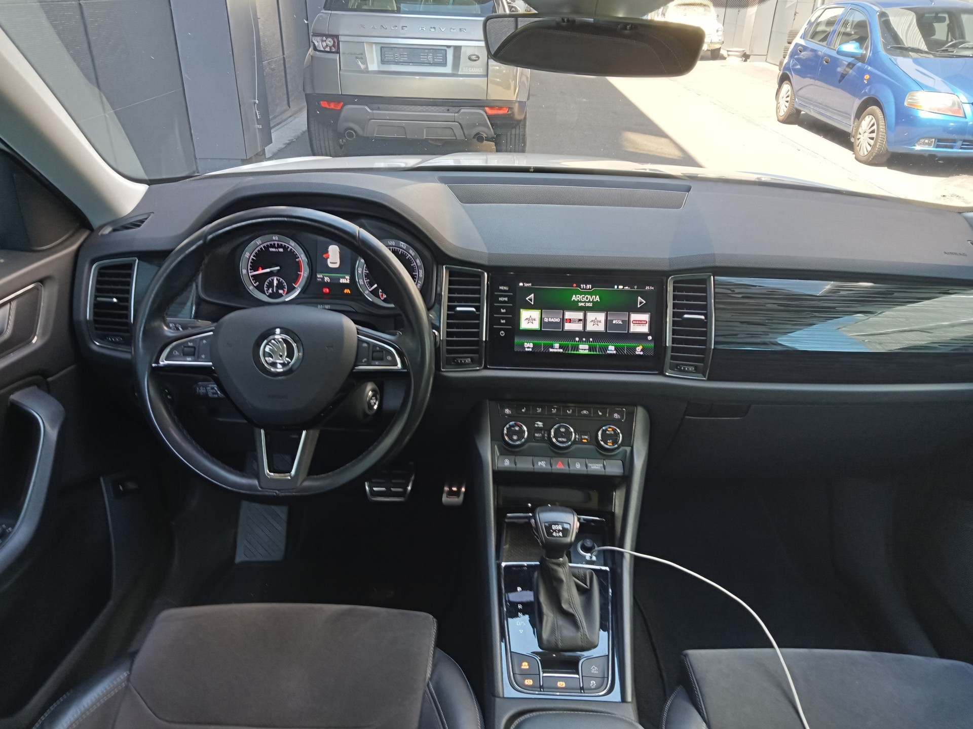 SKODA Kodiaq 2.0 TSI Style DSG 4x4-image-9