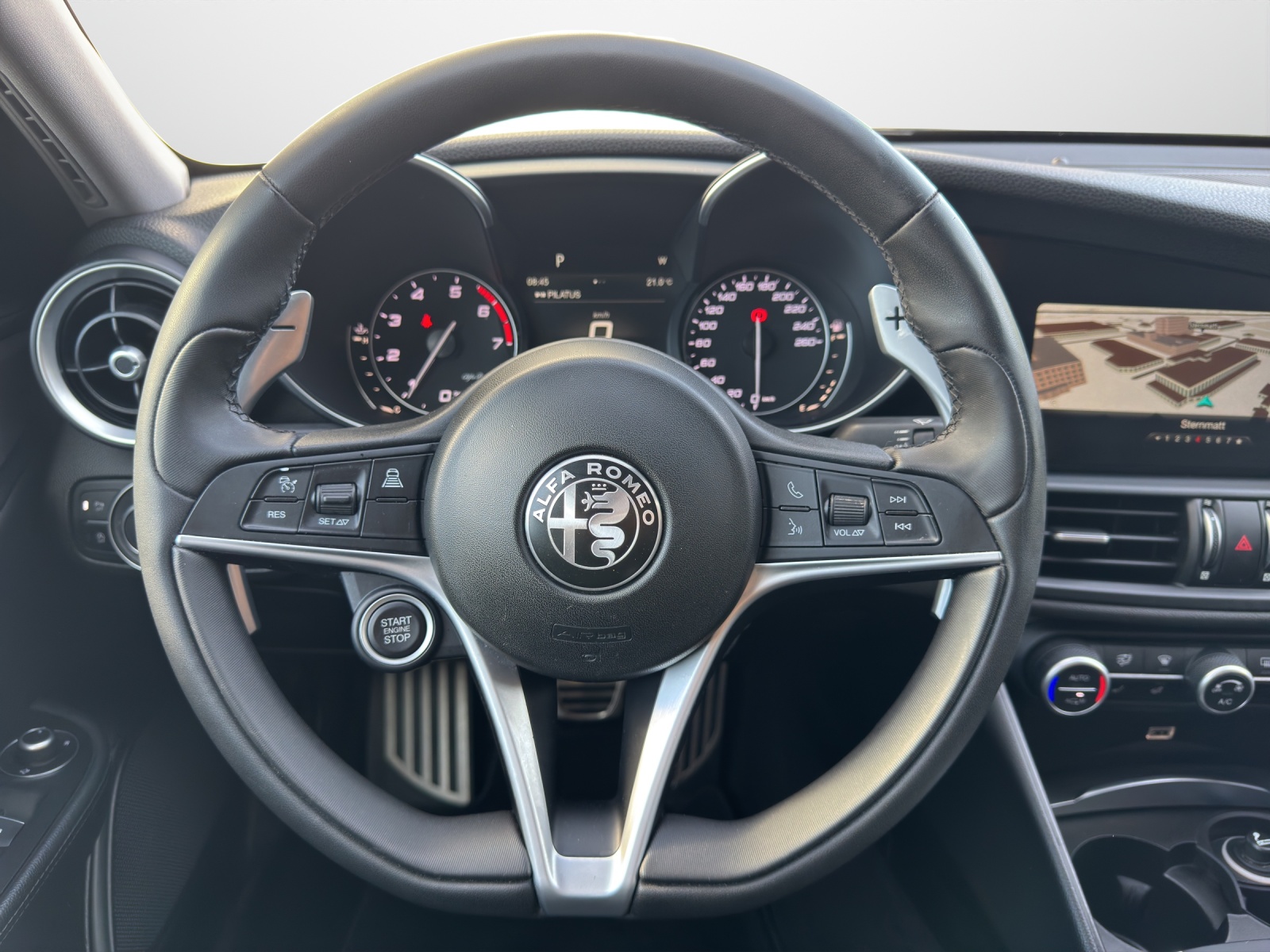 ALFA ROMEO Giulia 2.0 Q4 Veloce-image-6