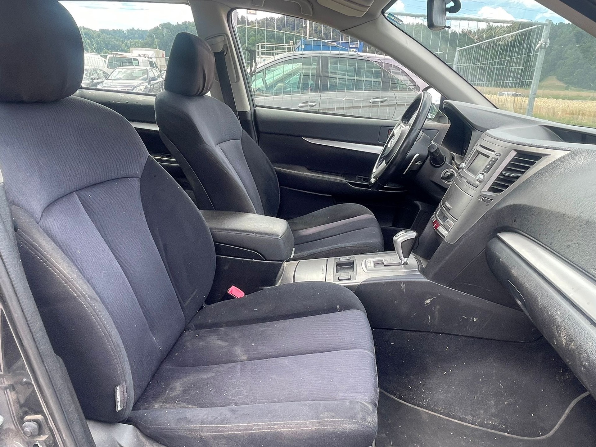 SUBARU Outback 2.5i Limited AWD Lineartronic-image-9