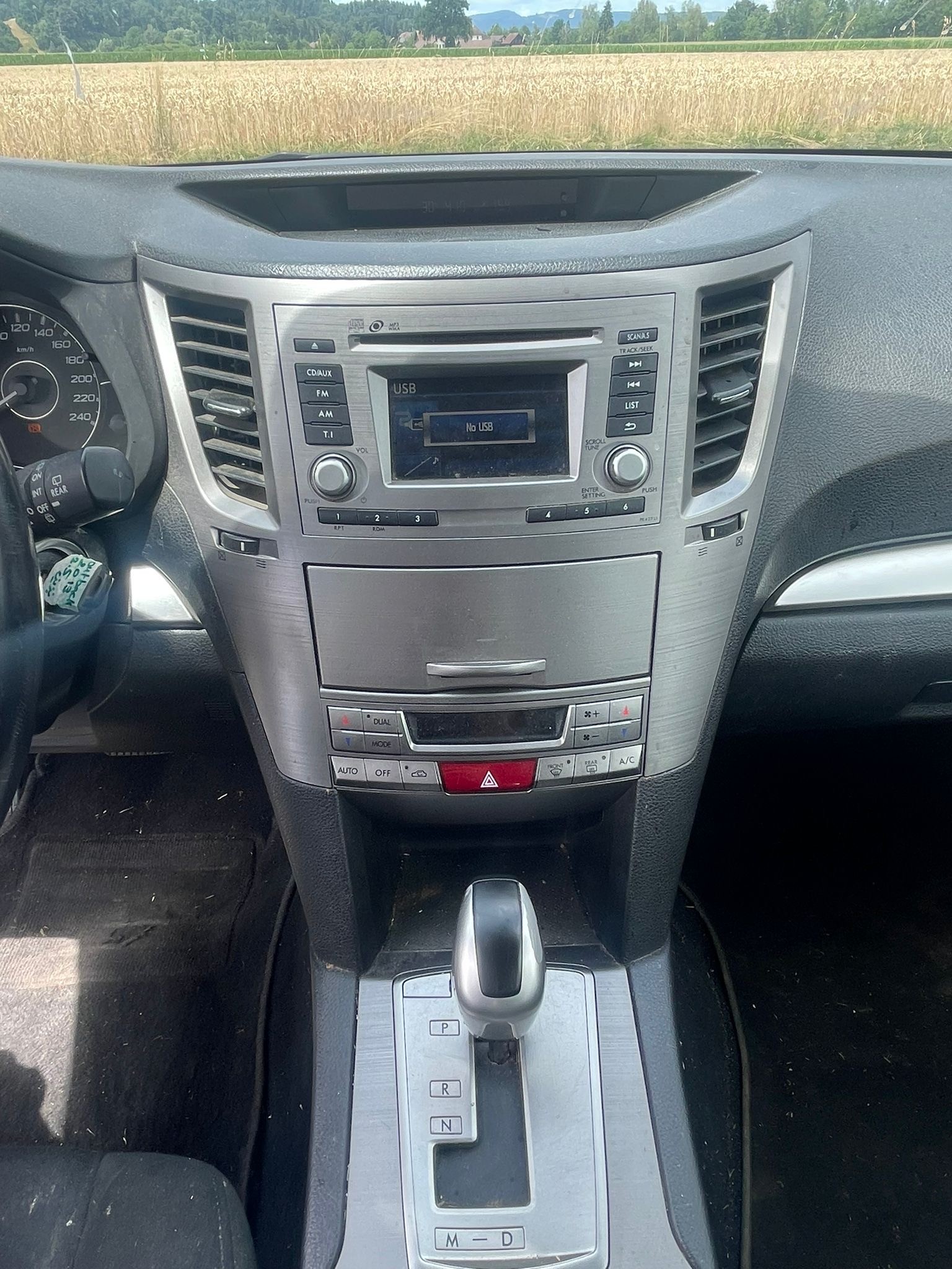 SUBARU Outback 2.5i Limited AWD Lineartronic-image-7