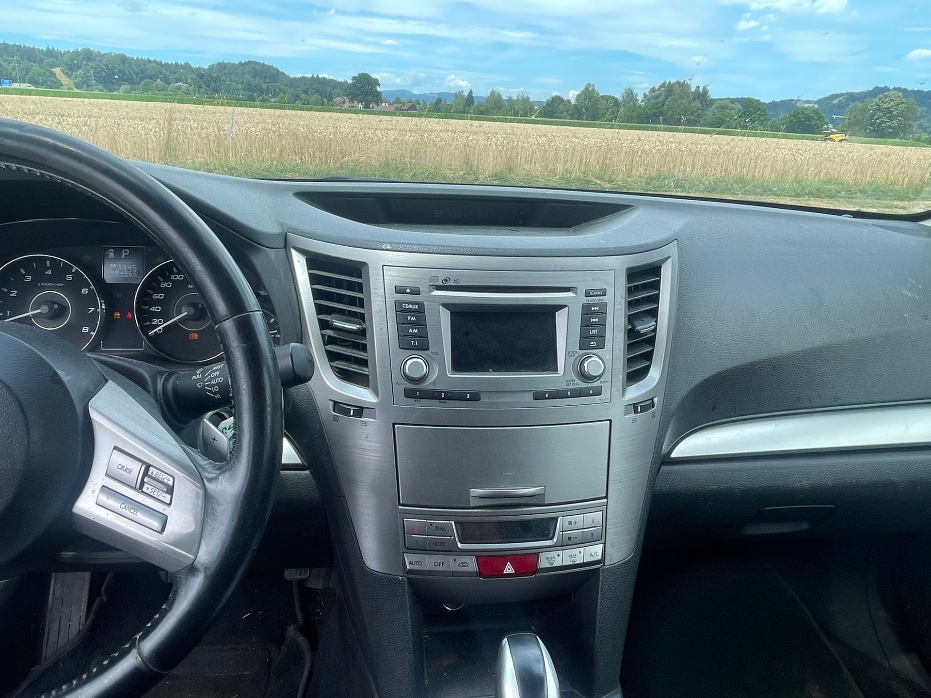 SUBARU Outback 2.5i Limited AWD Lineartronic-image-6