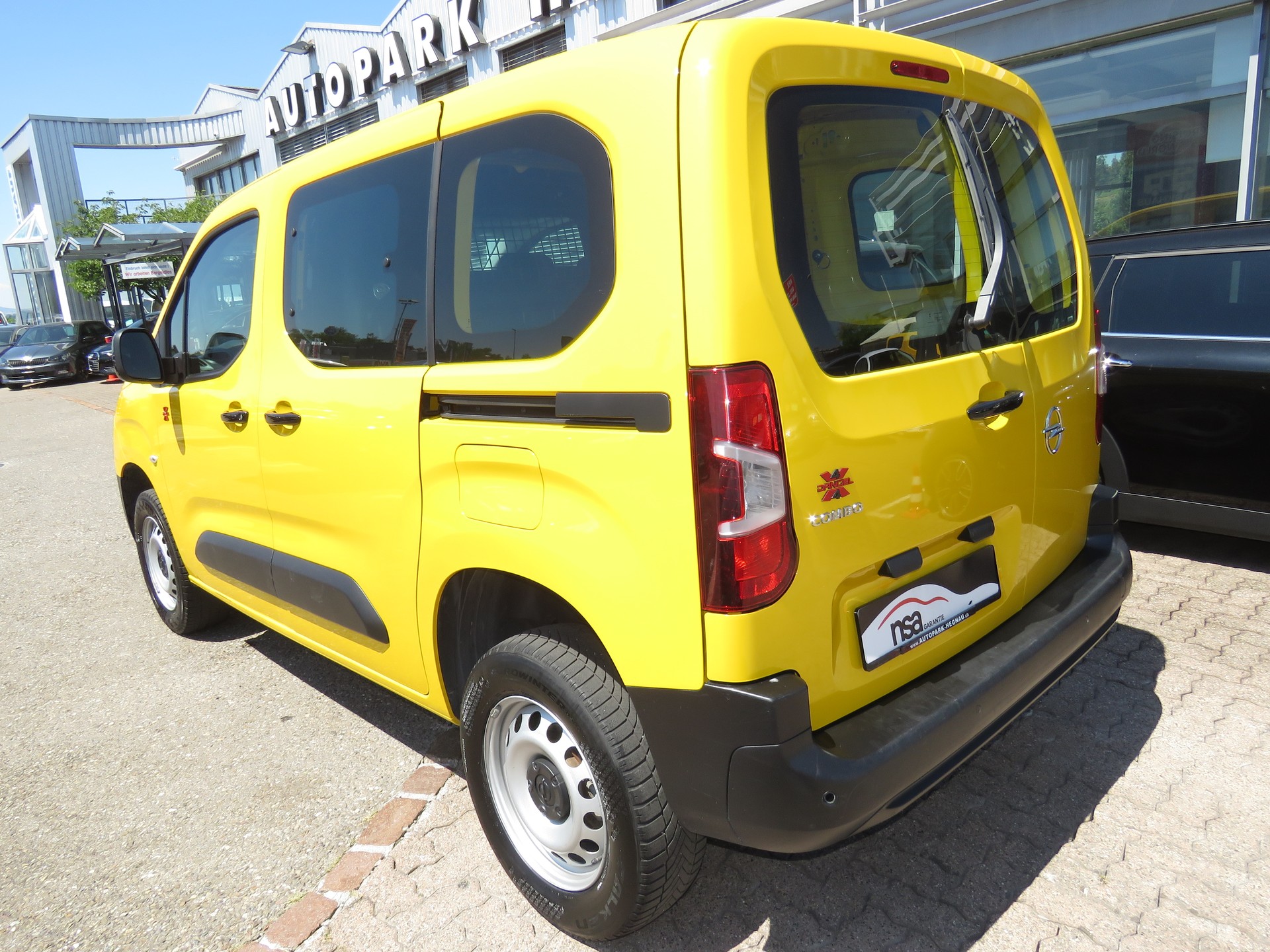 OPEL Combo Cargo 1.5 s/s 4x4 3-Plätzer, Nutzlast 640 kg-image-5
