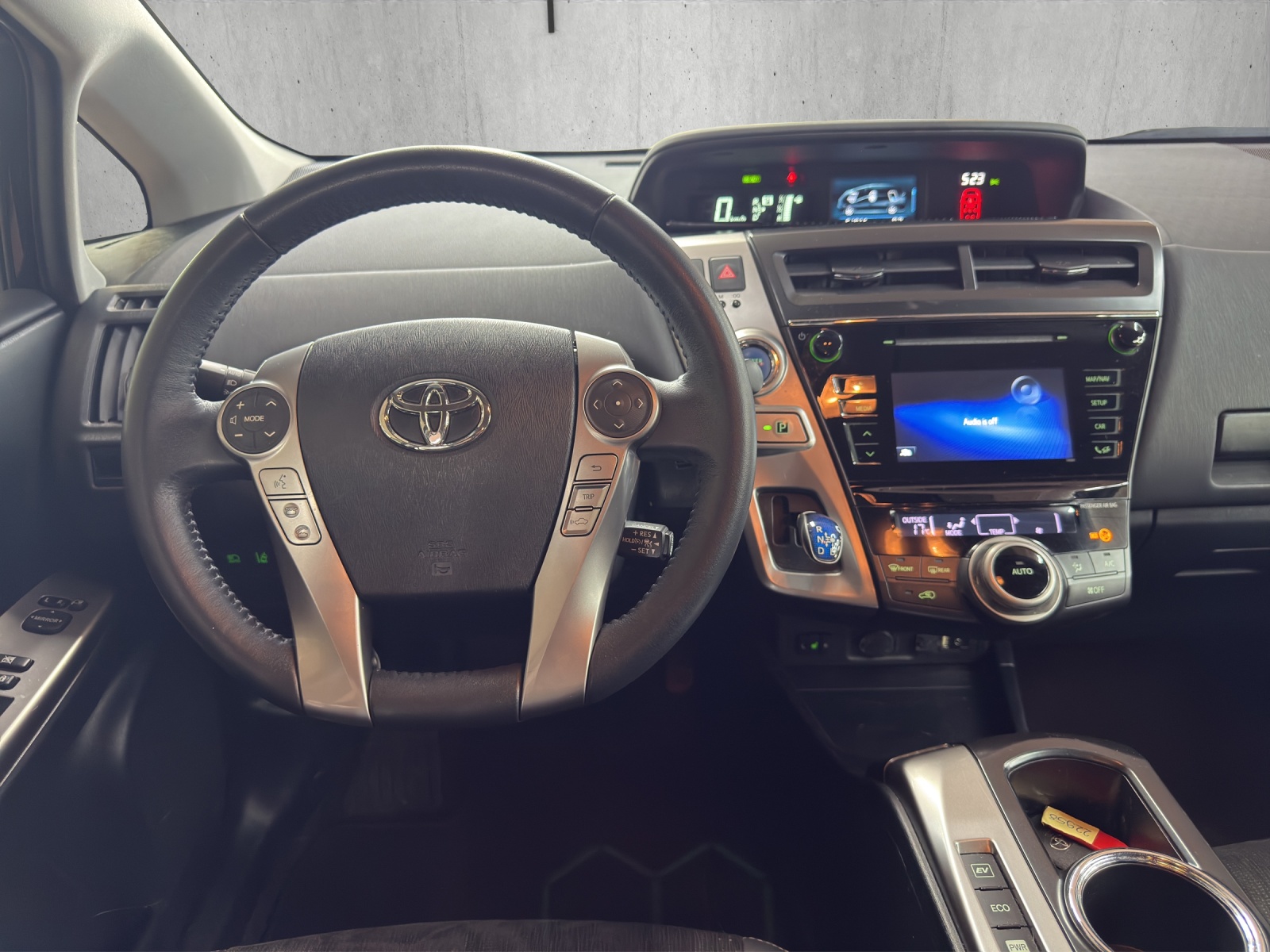 TOYOTA Prius+ 1.8 VVT-i HSD Style-image-9