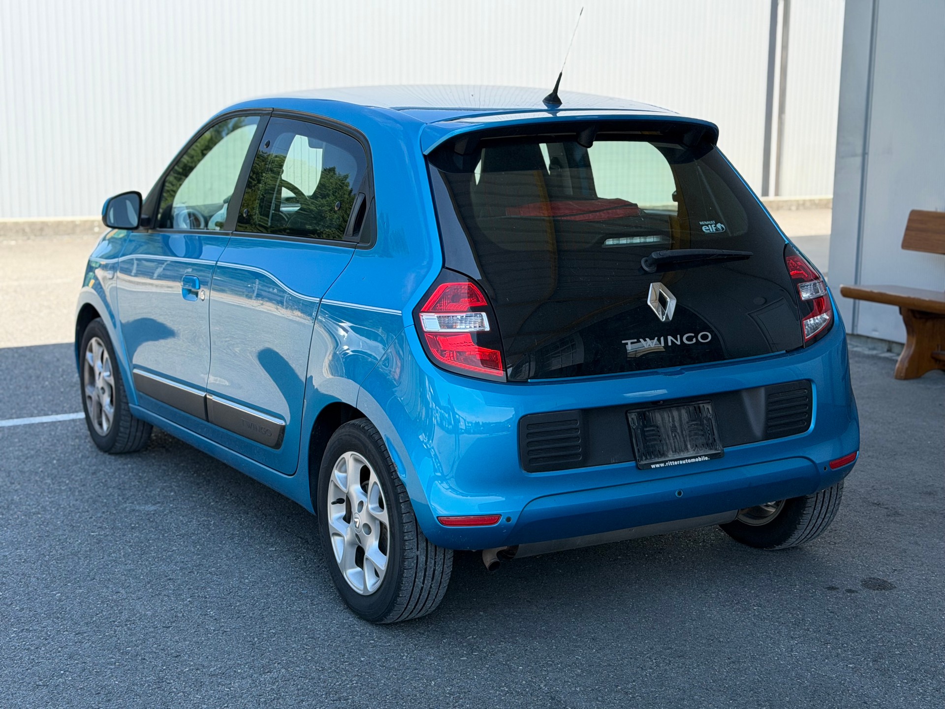 RENAULT Twingo 0.9 Iconic-image-3