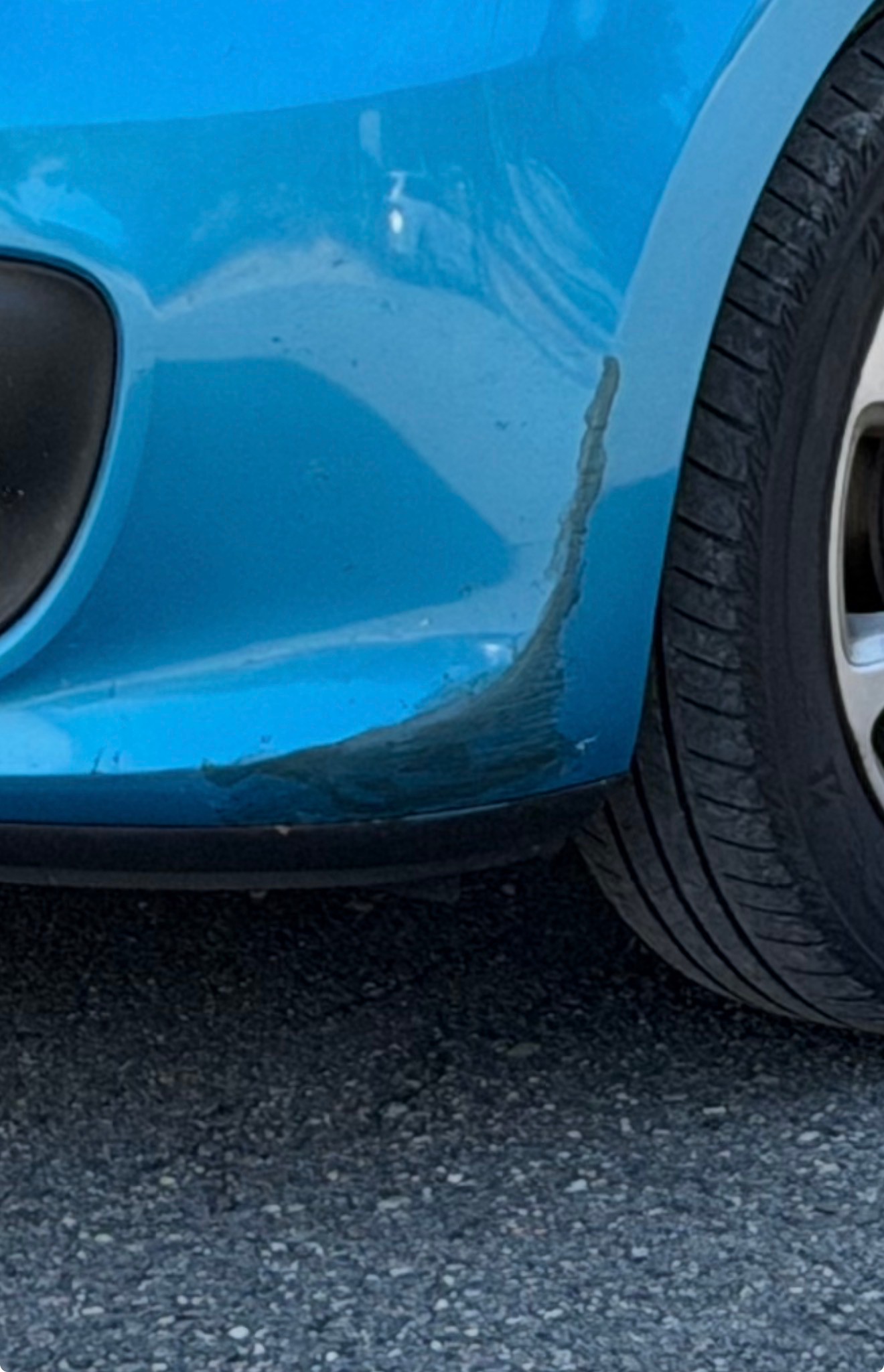 RENAULT Twingo 0.9 Iconic-image-13