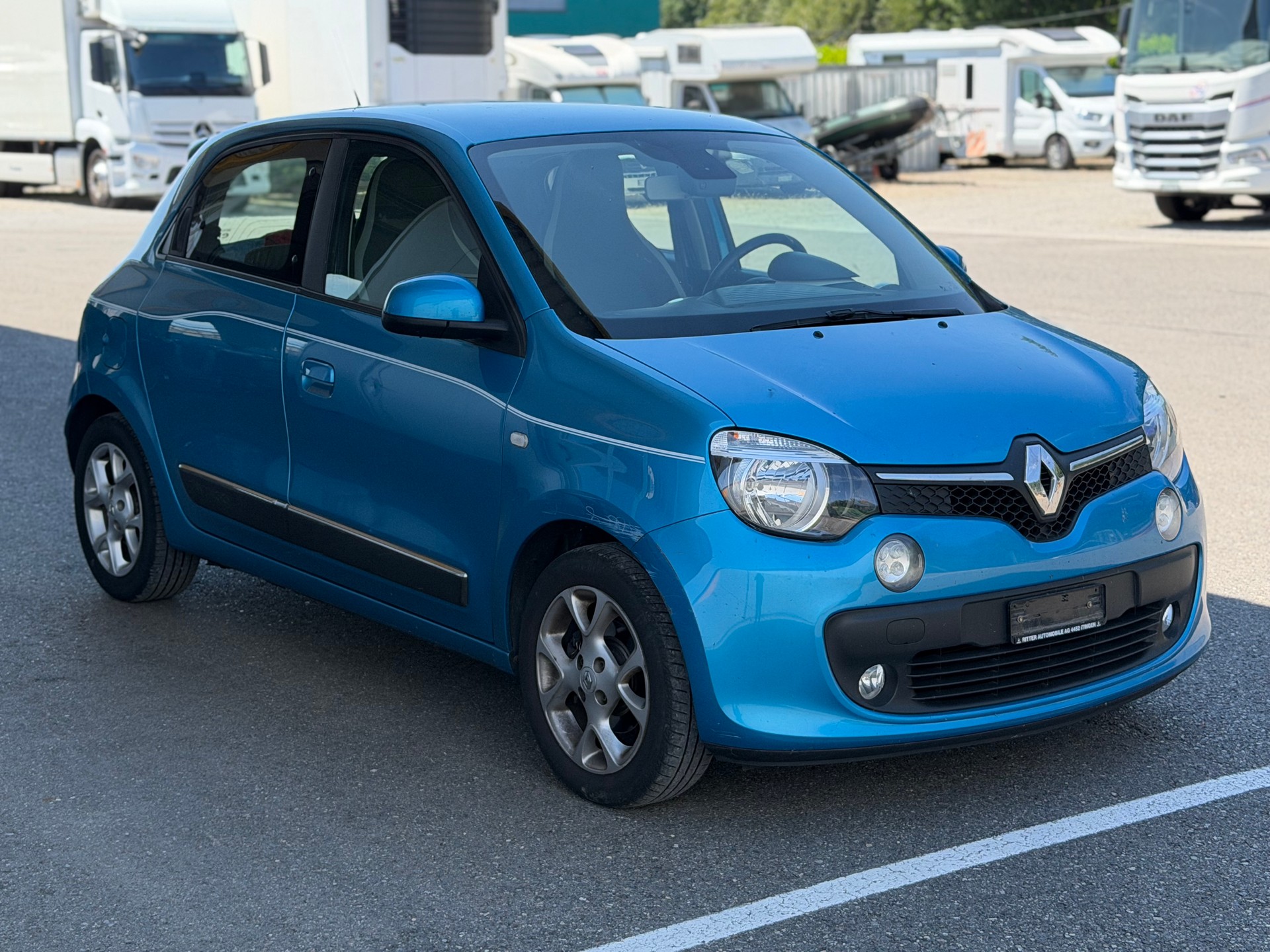 RENAULT Twingo 0.9 Iconic-image-1