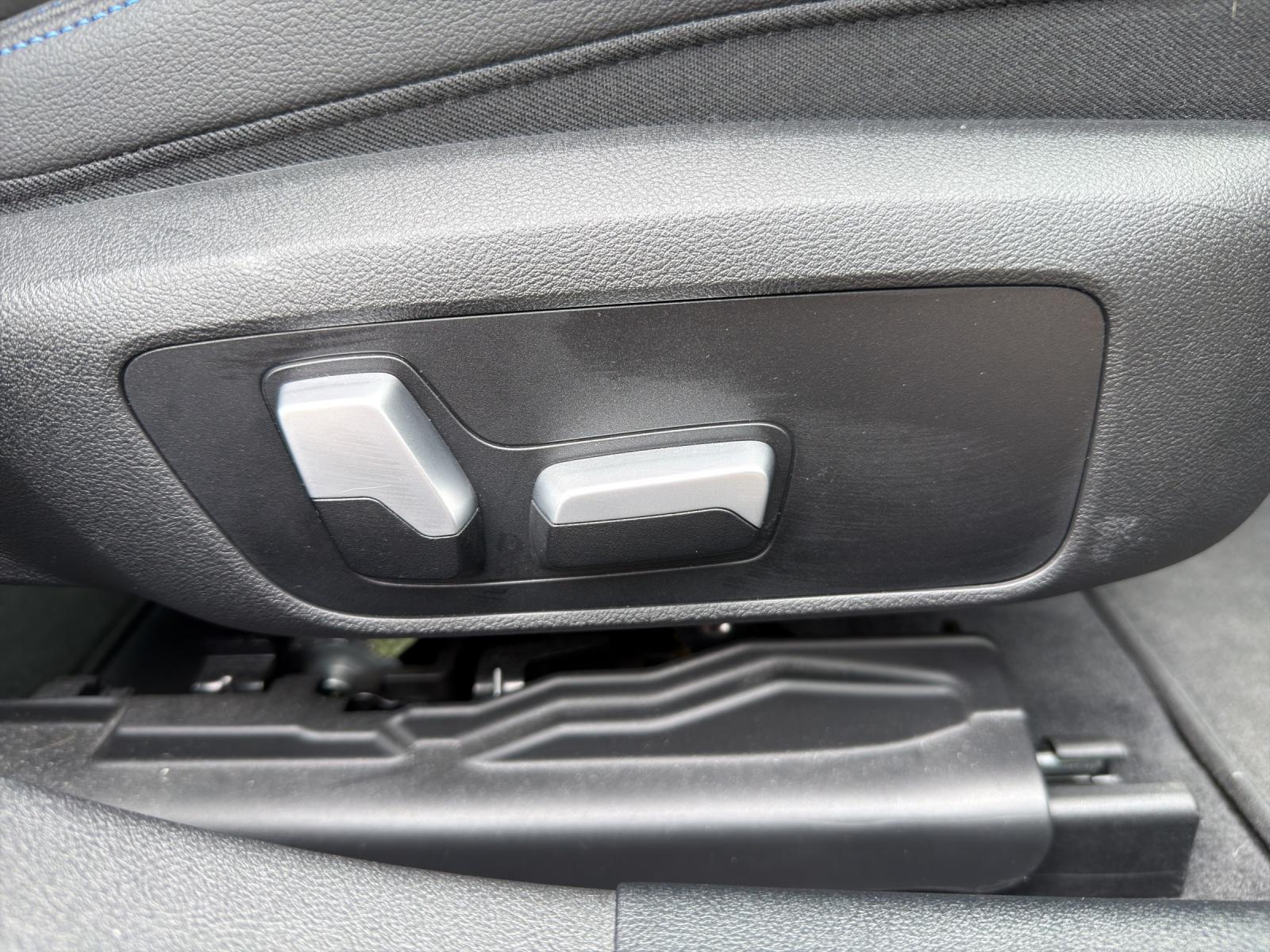 BMW i4 M50-image-14