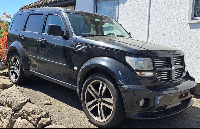 DODGE Nitro 2.8 CRD R/T Automatic-image-1