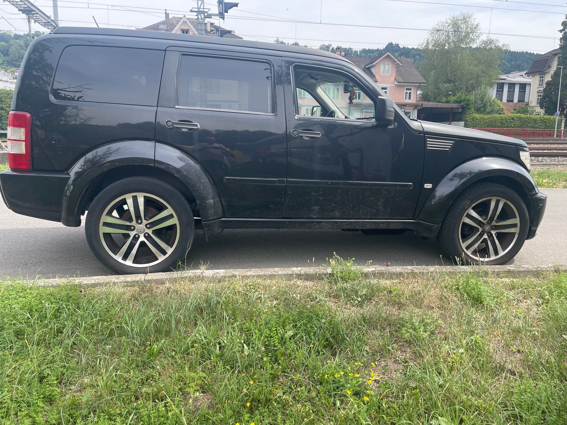 DODGE Nitro 2.8 CRD R/T Automatic-image-2
