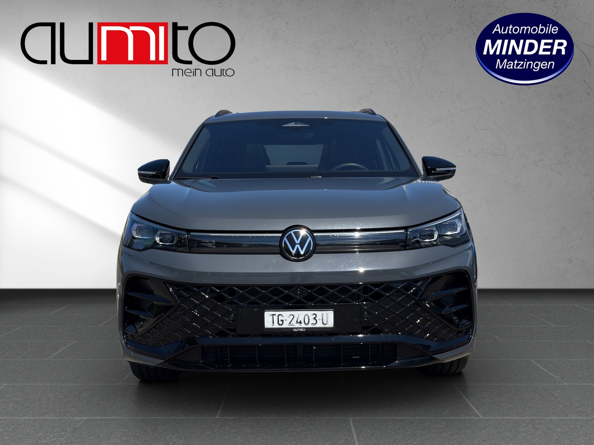 VW Tiguan 2.0 TDI SCR R-Line 4Motion DSG-image-14