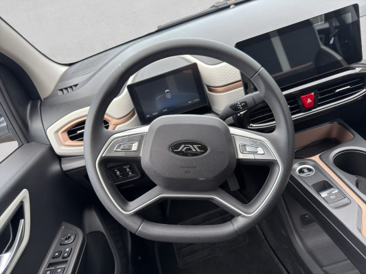 JAC e-JS1 31kWh-image-10