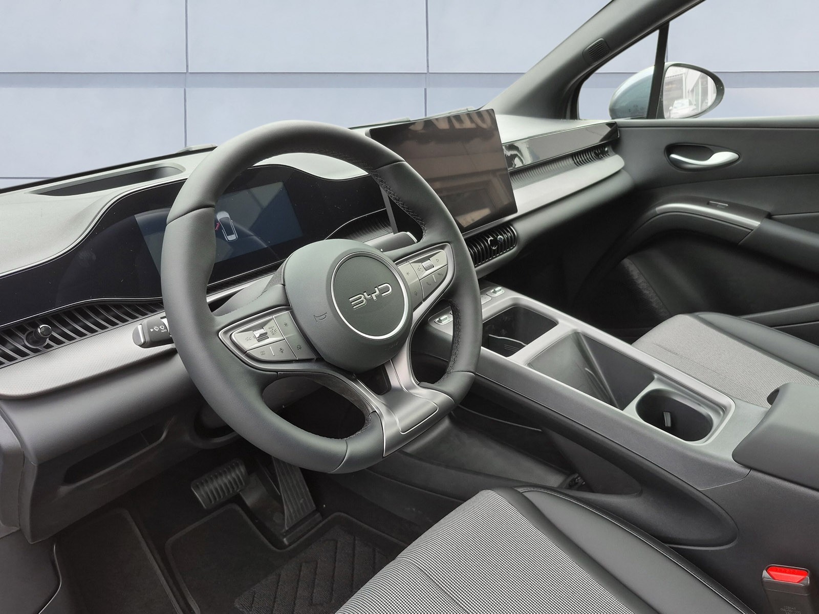 BYD Dolphin G DM-i Comfort-image-10