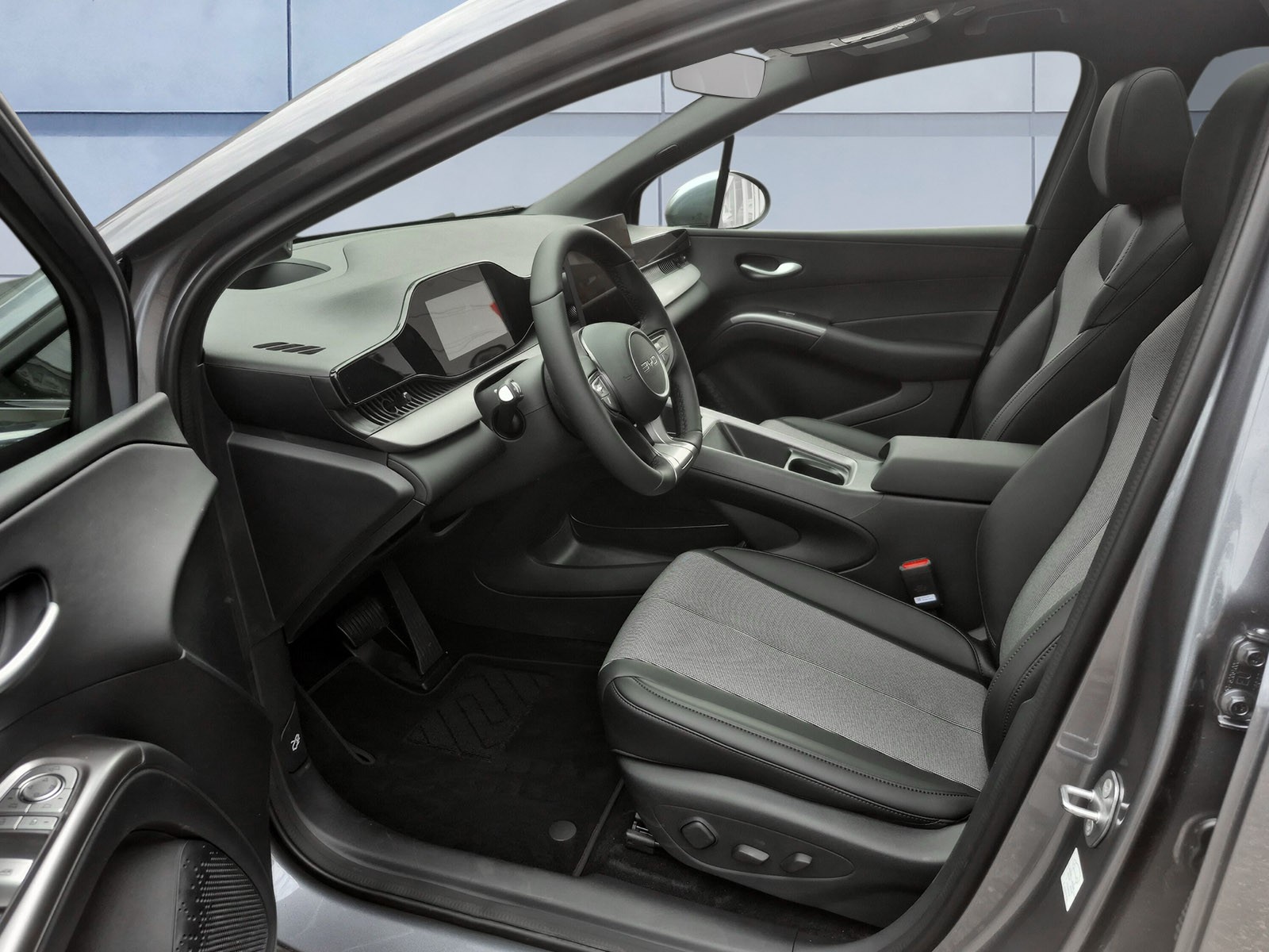 BYD Dolphin G DM-i Comfort-image-9