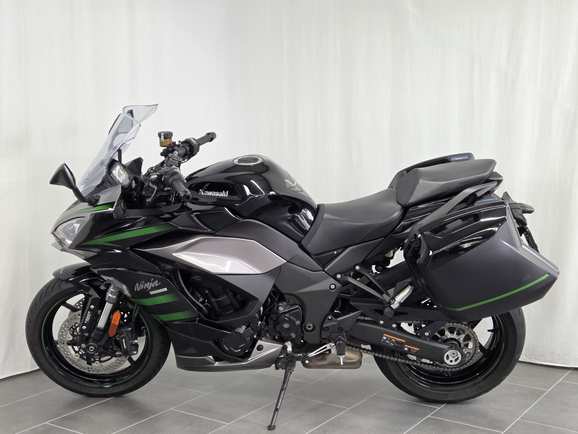 KAWASAKI Ninja 1000 SX-showroom-element-3