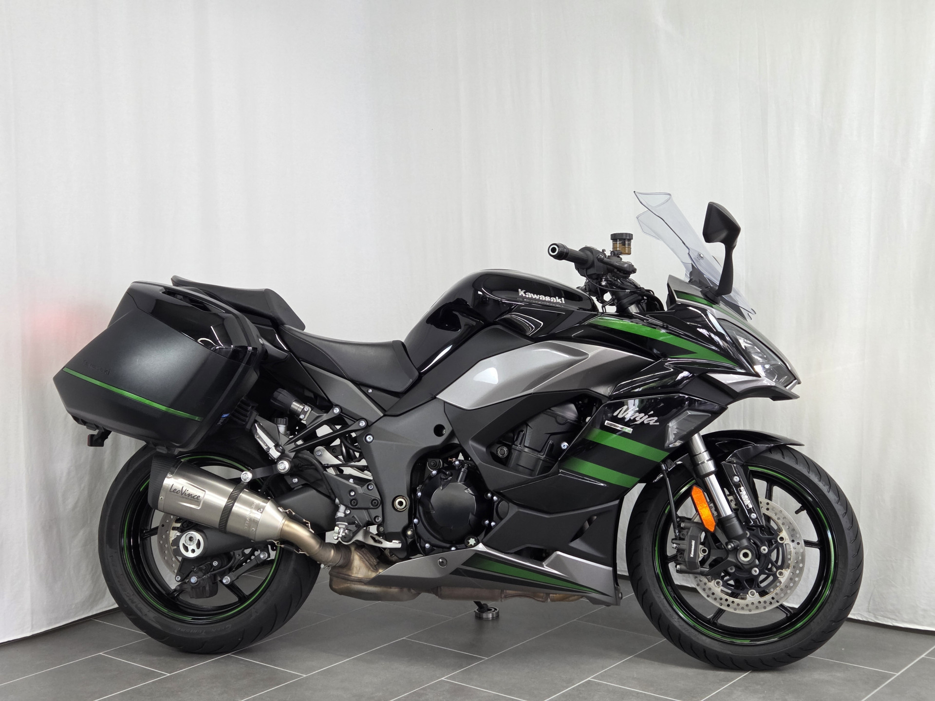 KAWASAKI Ninja 1000 SX