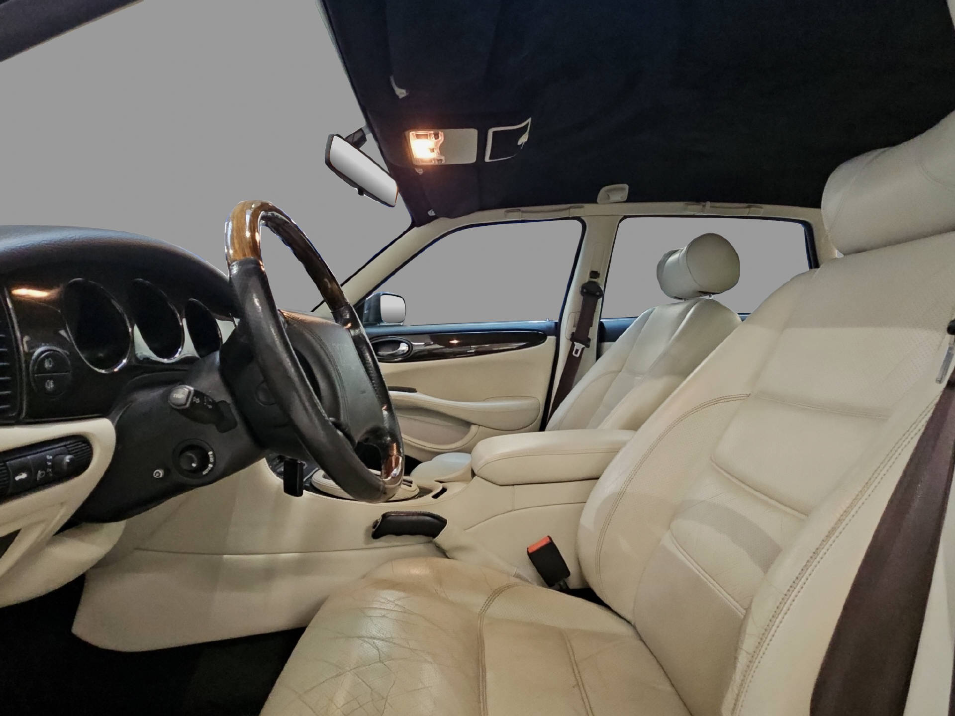 JAGUAR XJR 4.8 V8 S/C-image-5