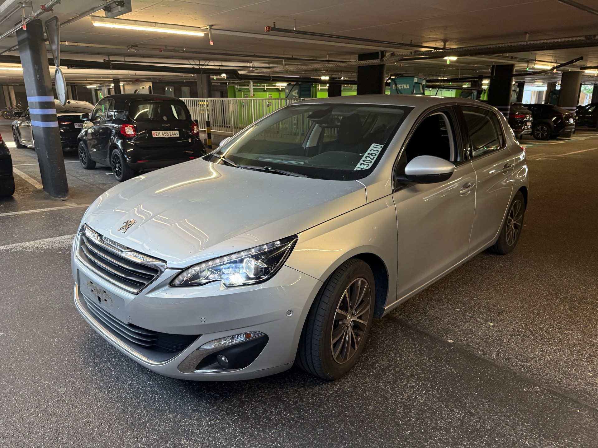 PEUGEOT 308 1.2 THP GT Line Automatic-image-1
