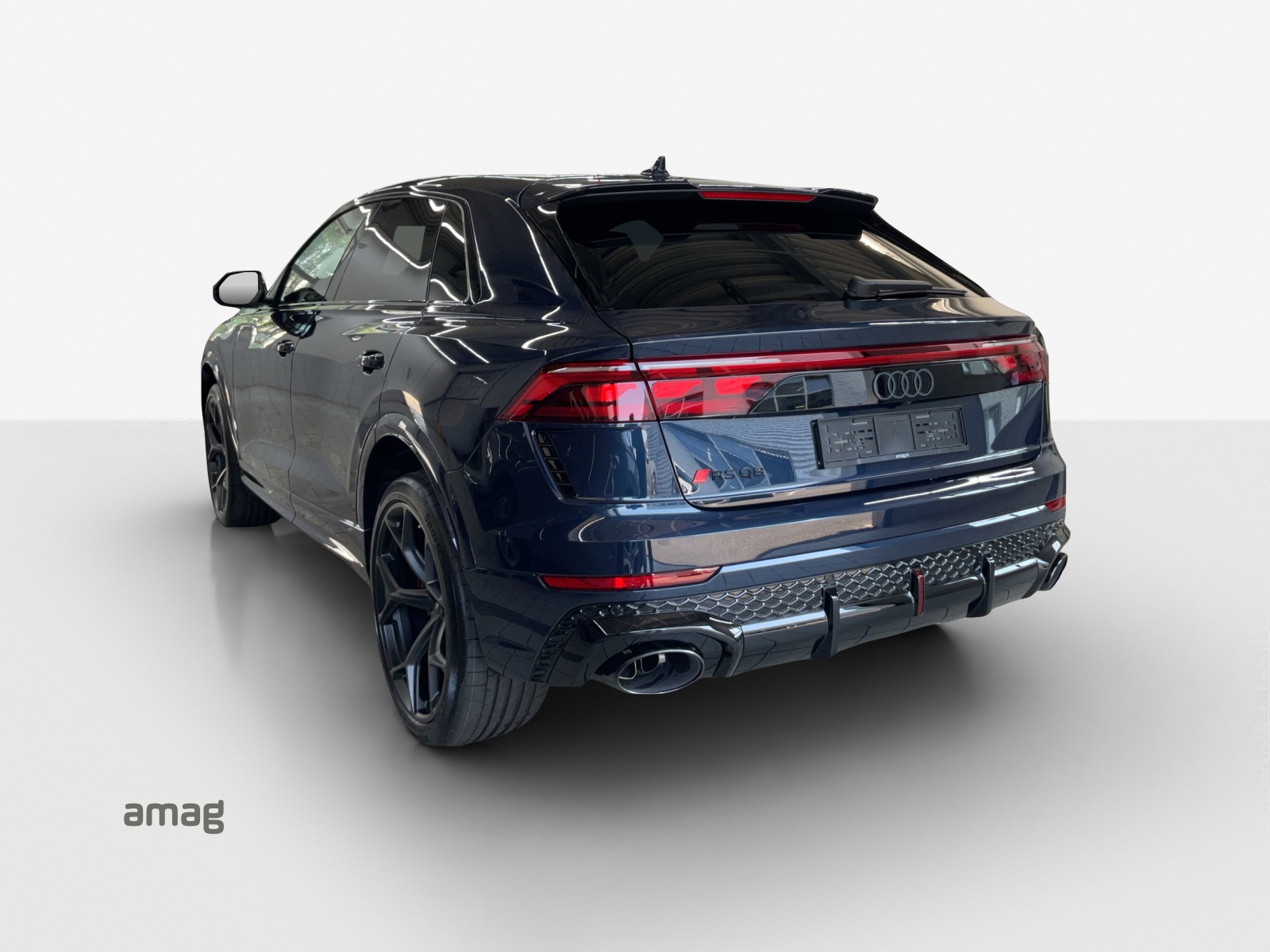 AUDI RSQ8 performance quattro-showroom-element-2