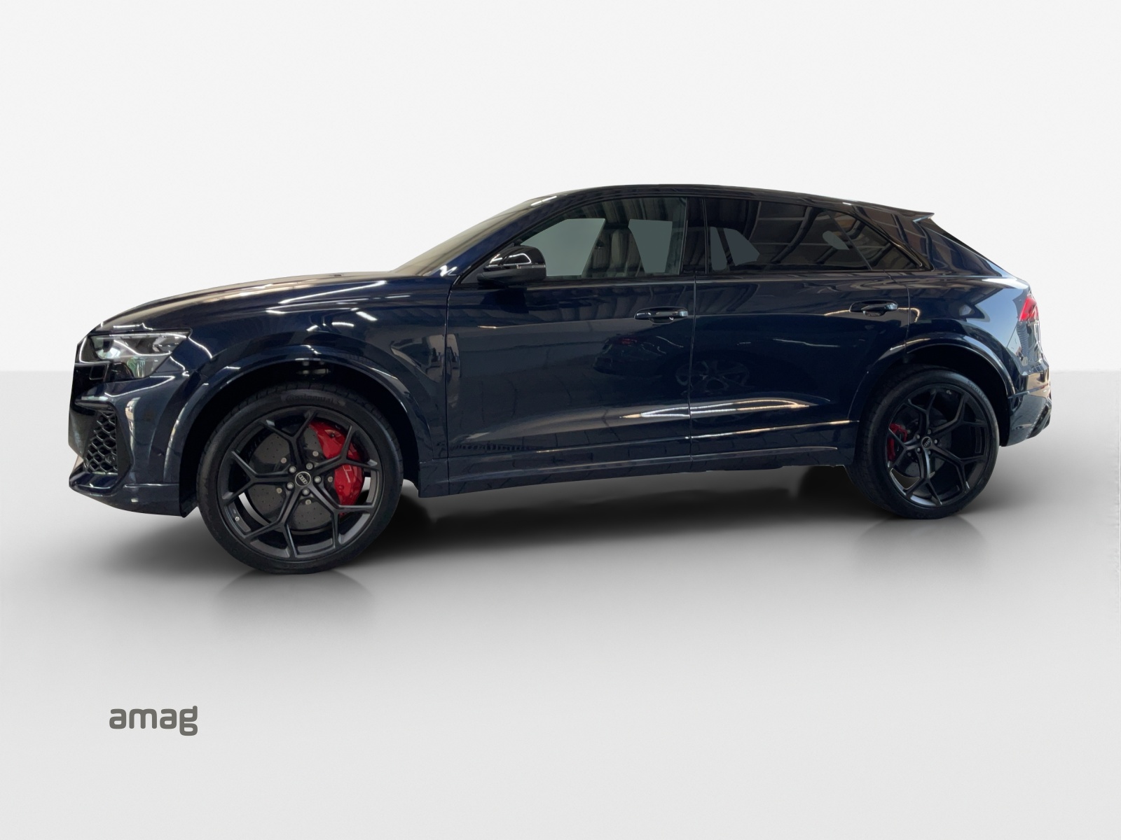 AUDI RSQ8 performance quattro-showroom-element-1