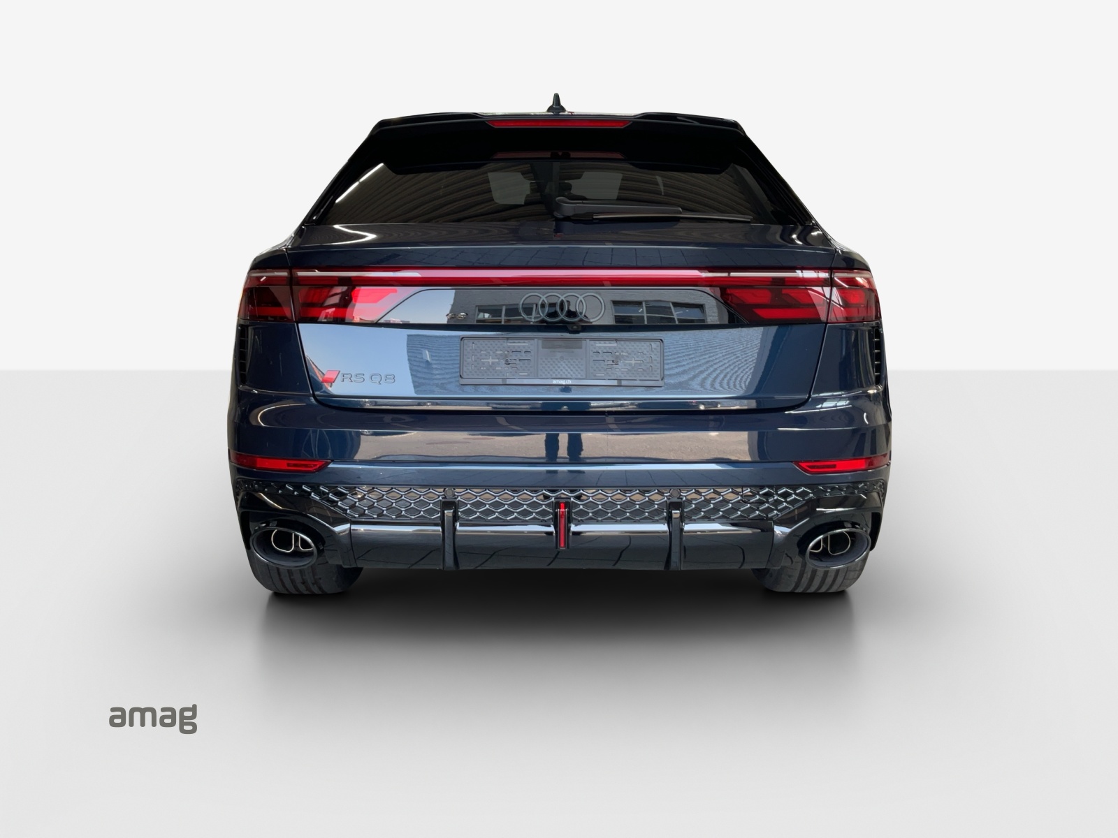 AUDI RSQ8 performance quattro-showroom-element-3